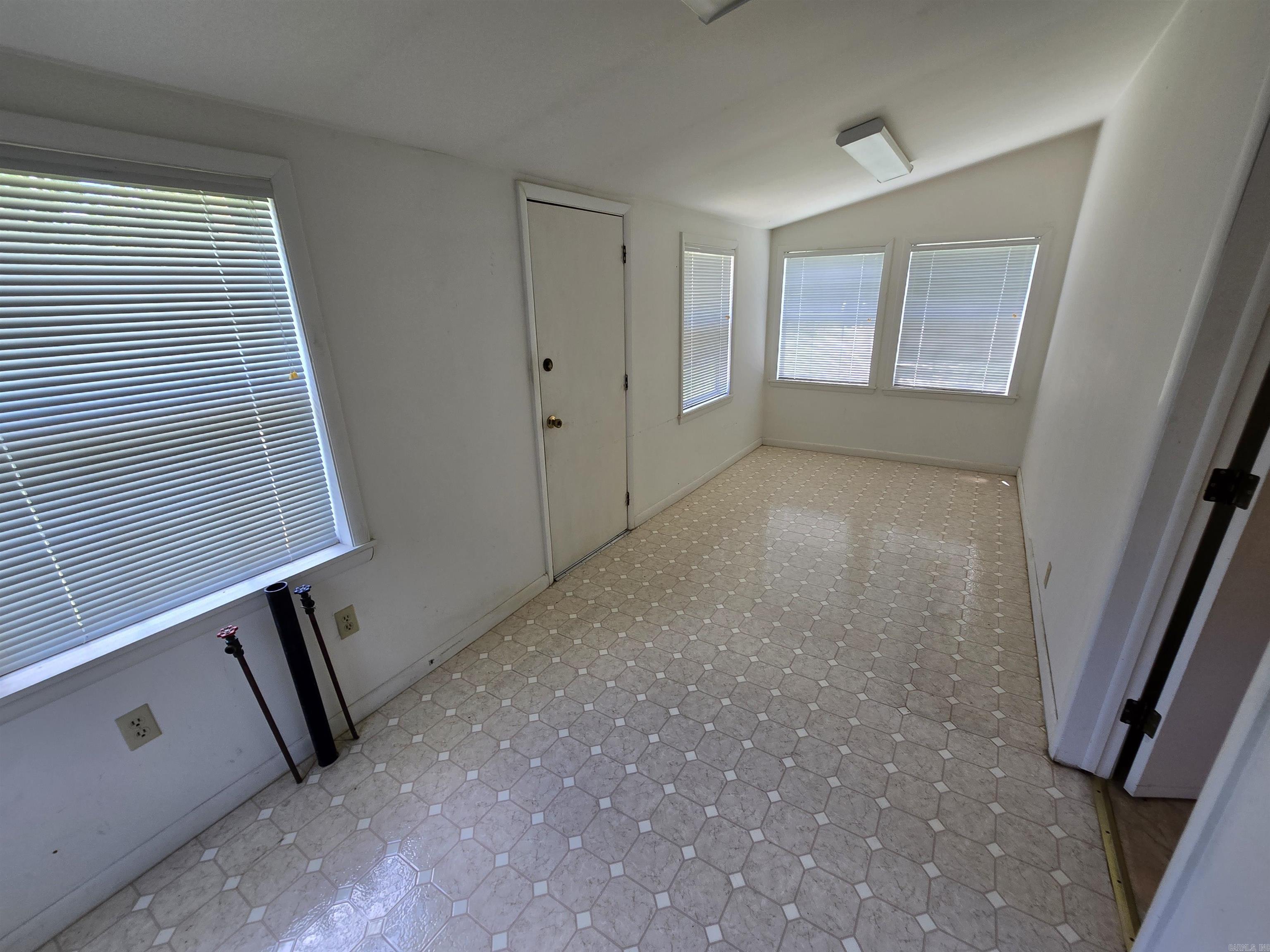 WISEMAN TERRACE ADD - Residential