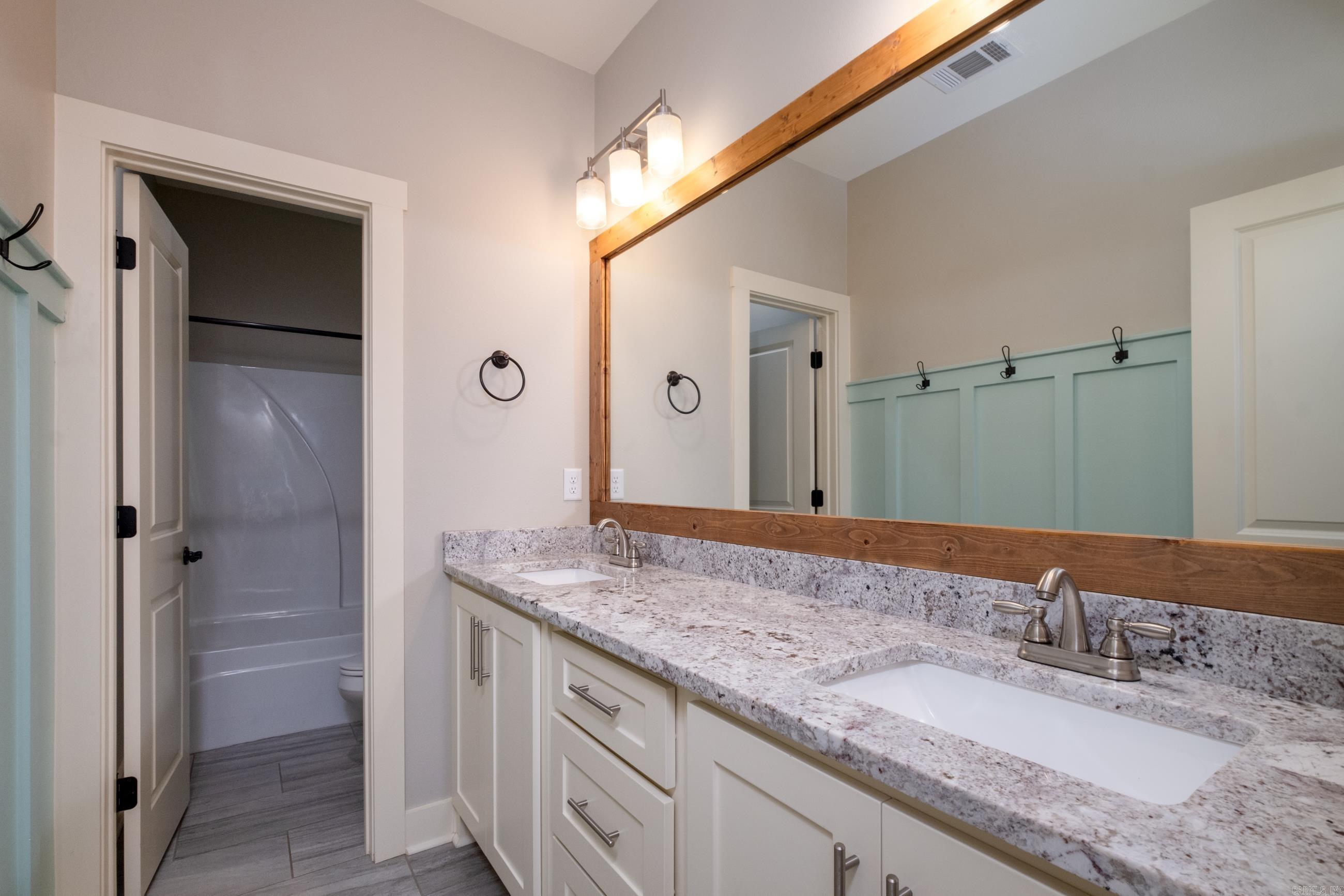 LOCHRIDGE ESTATES - Residential