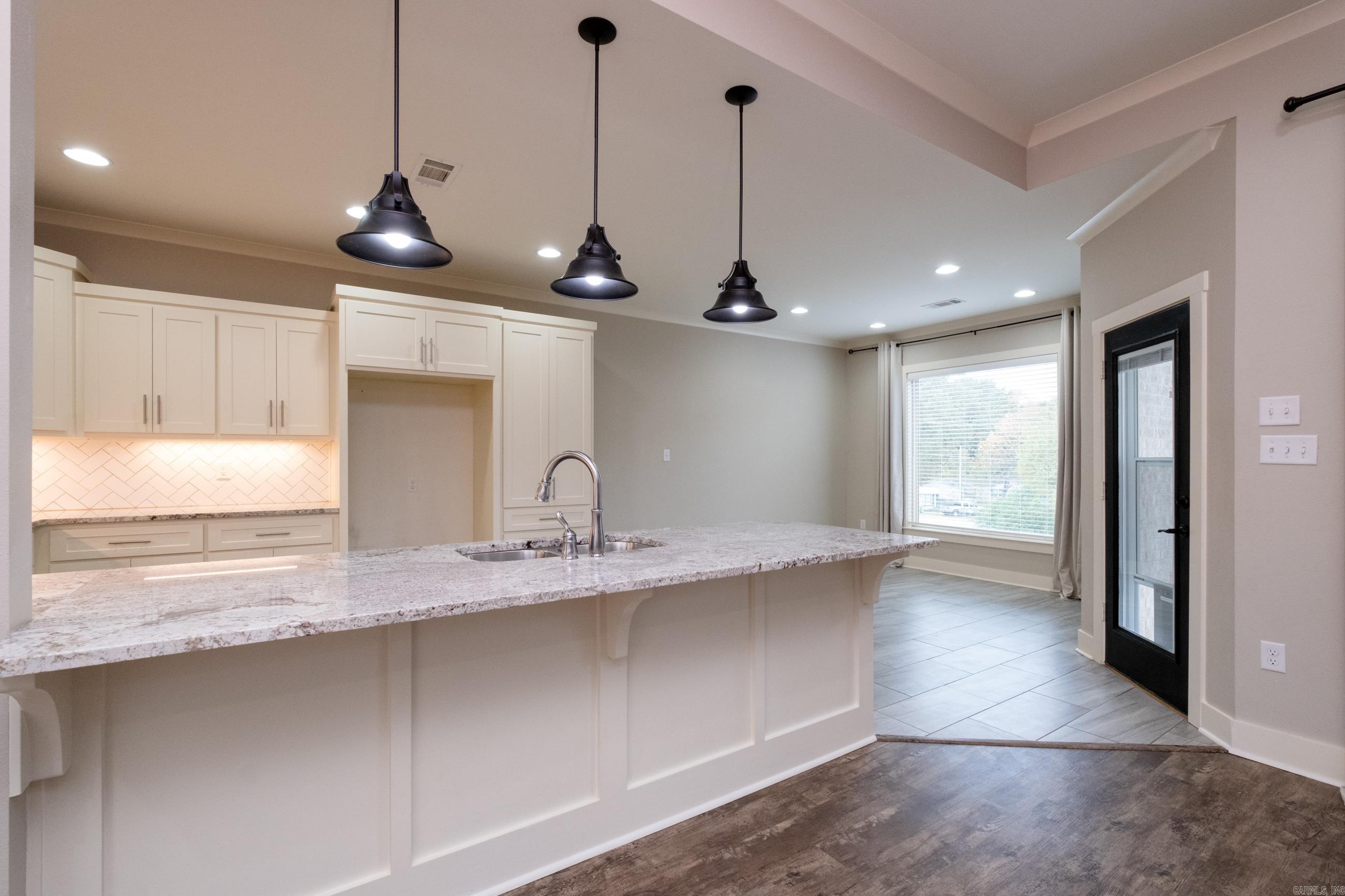 LOCHRIDGE ESTATES - Residential