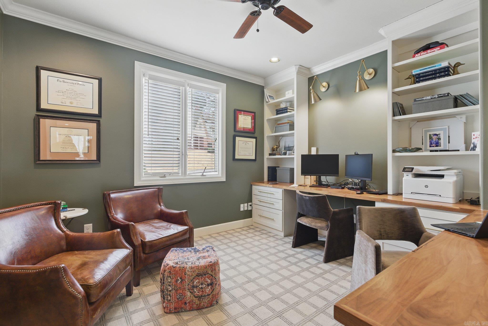 LONGLEA - Residential