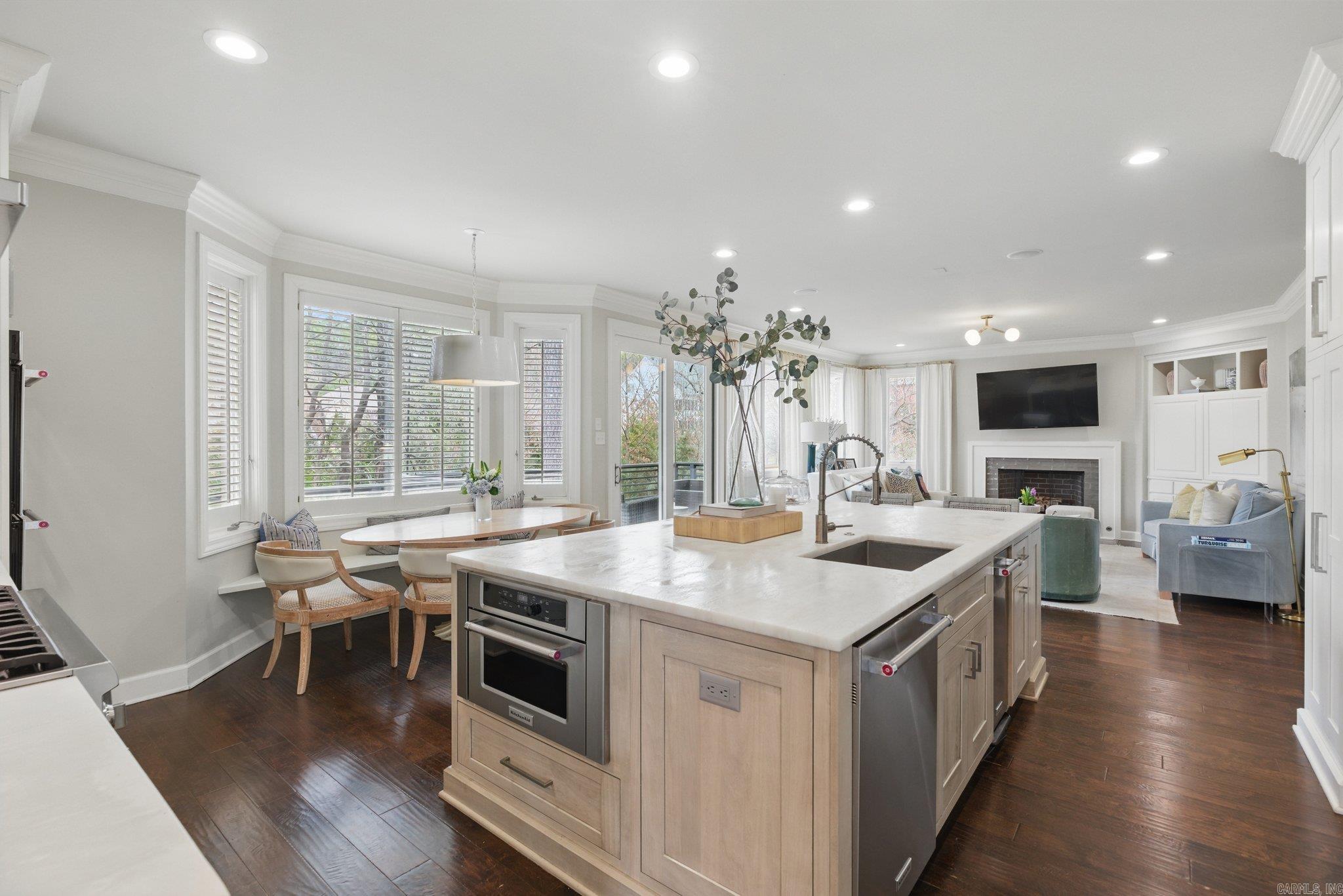 LONGLEA - Residential