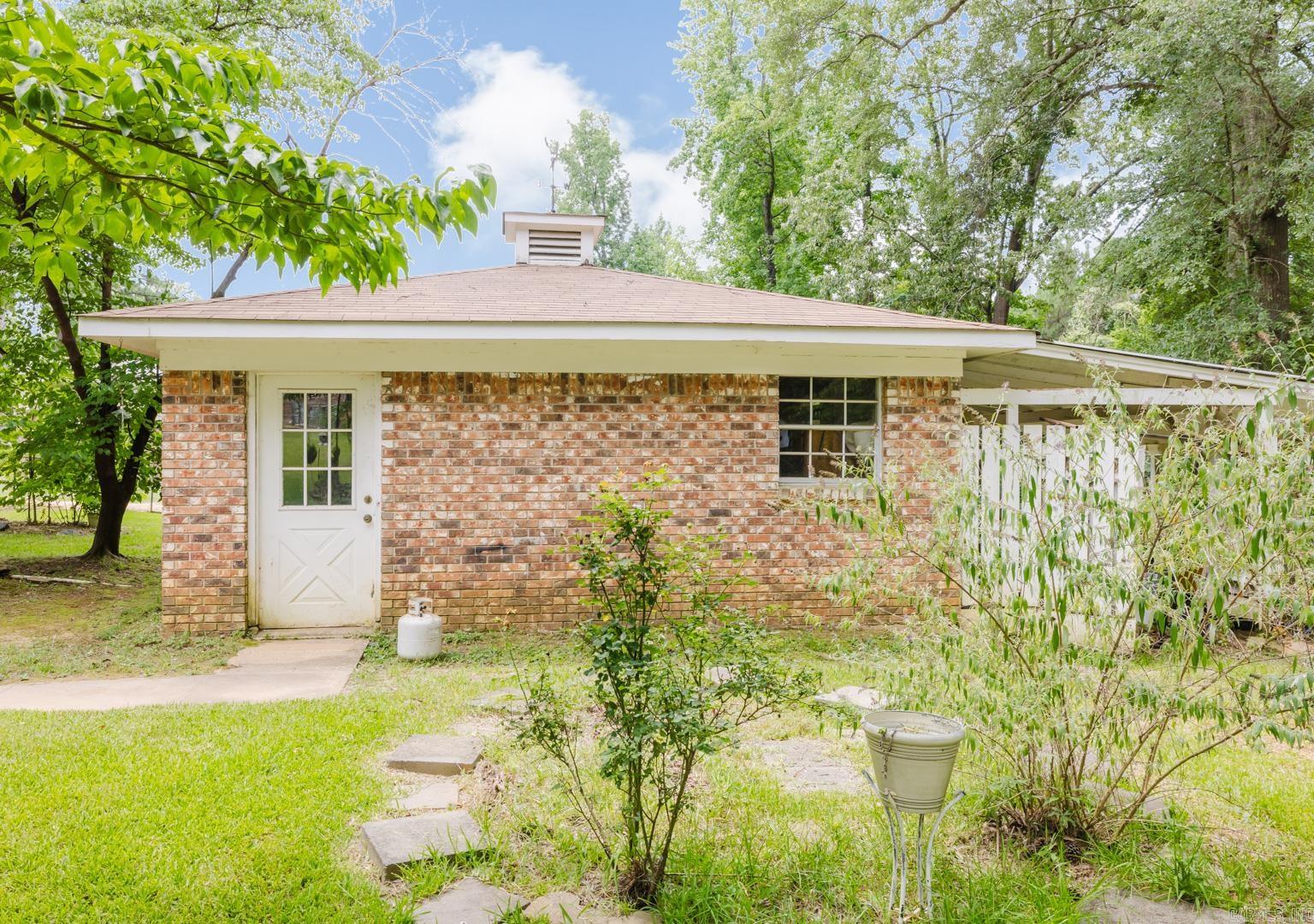 AUBREY ALLEN - Residential