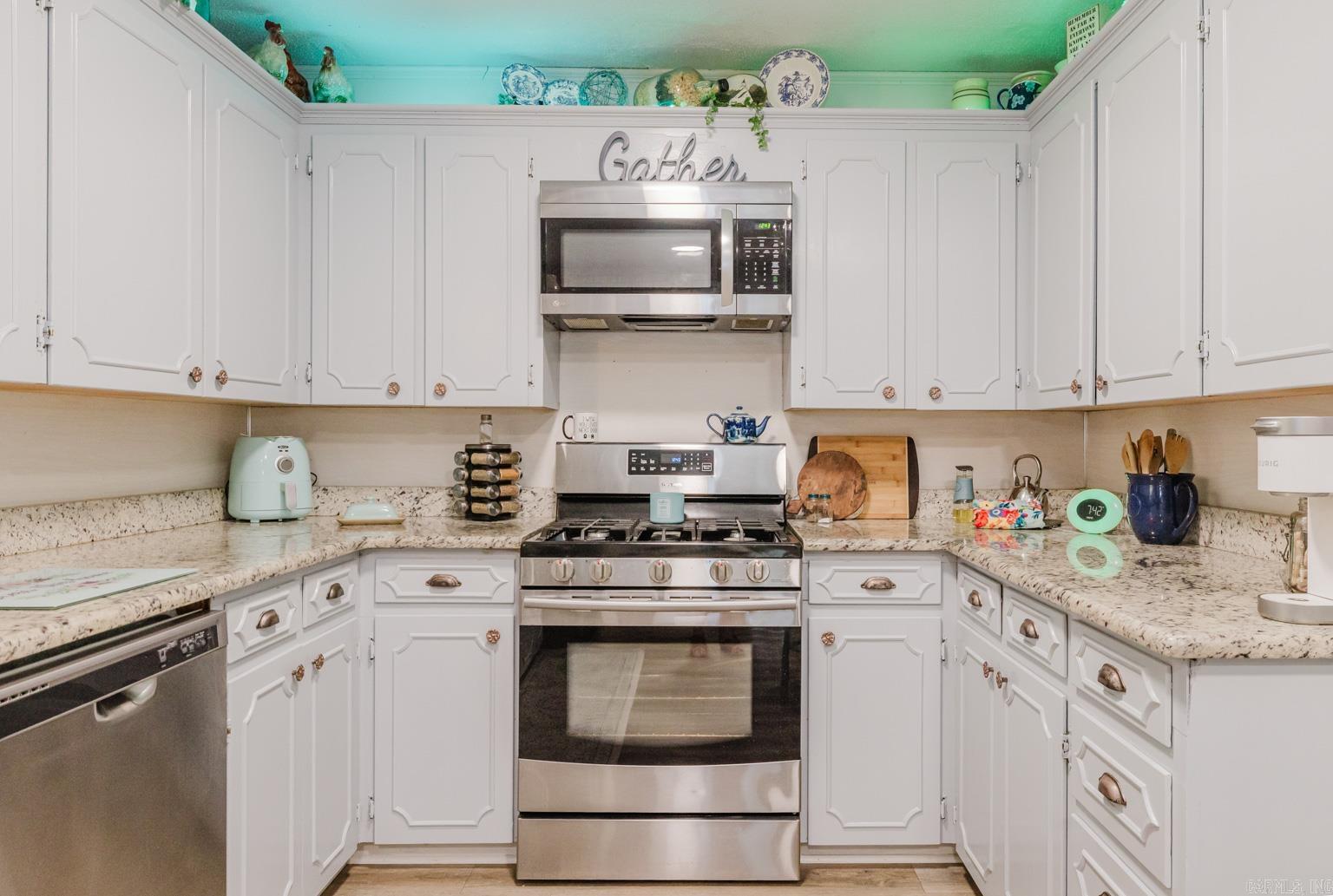 AUBREY ALLEN - Residential