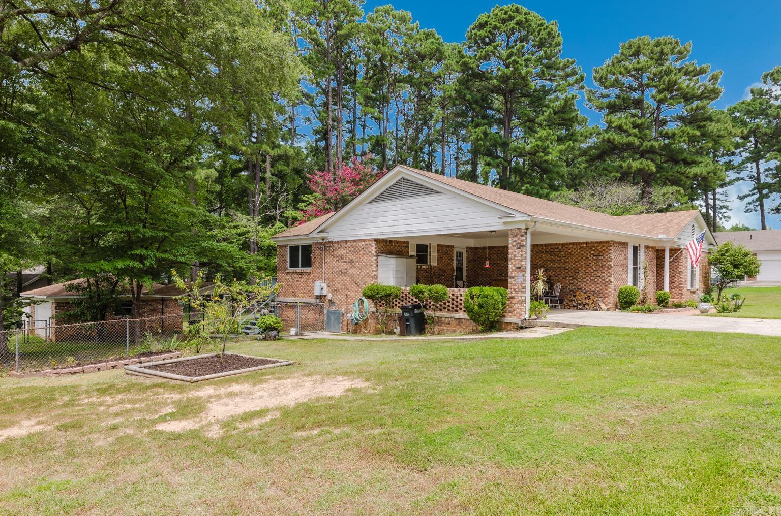 AUBREY ALLEN - Residential