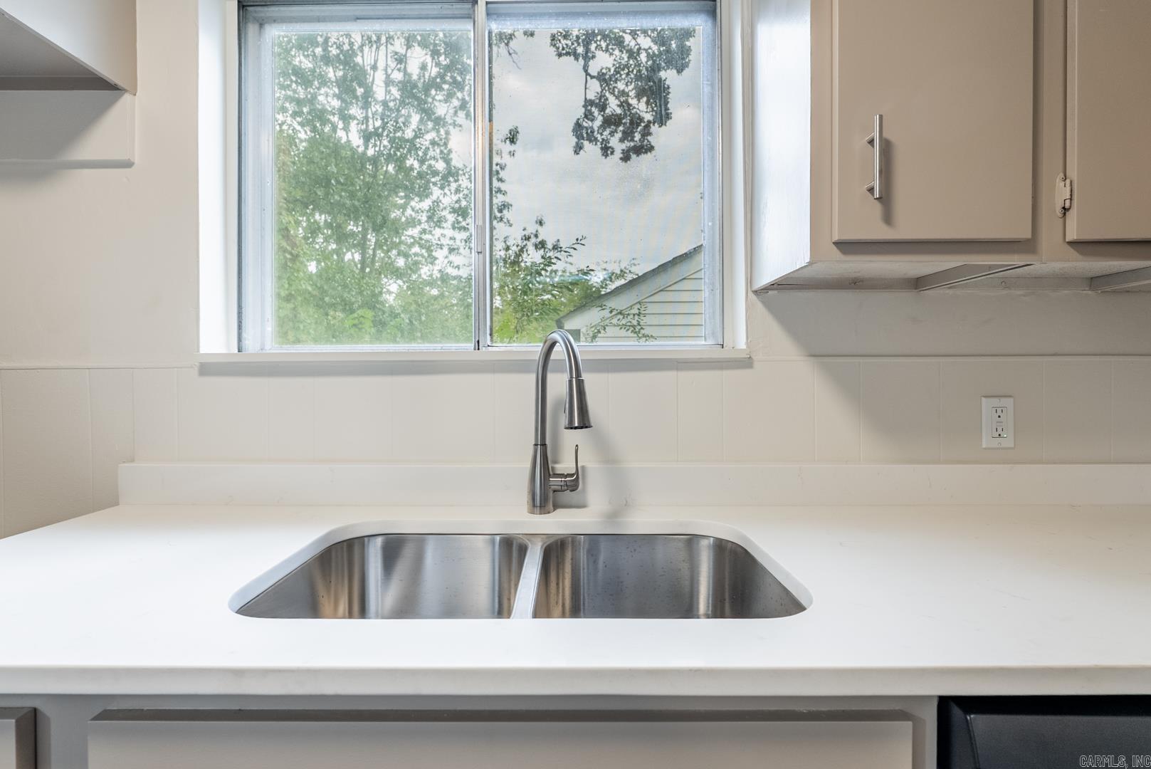 CHERRY & COX - Residential