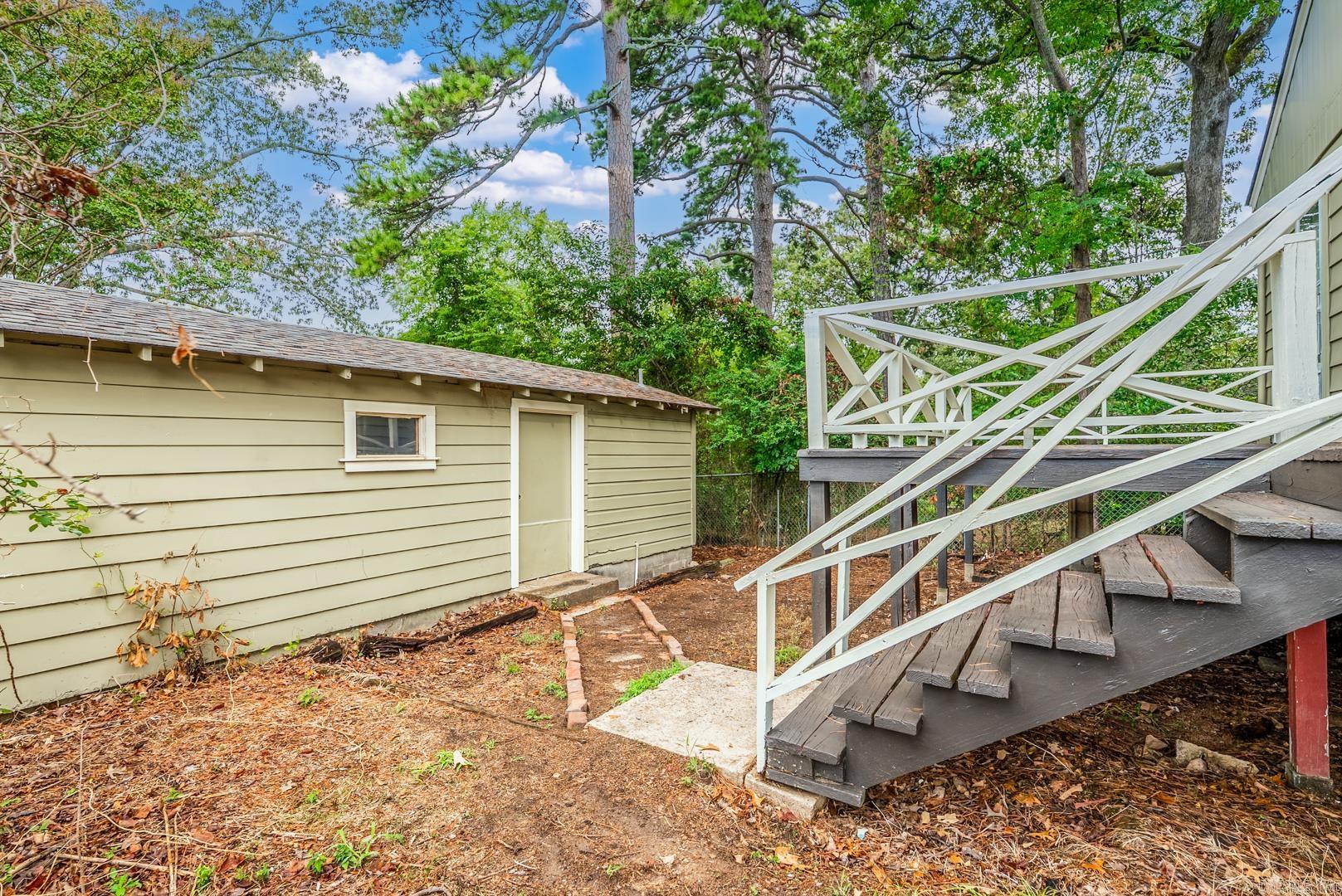 CHERRY & COX - Residential