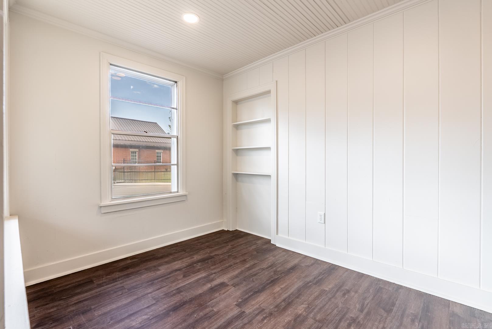 CHERRY & COX - Residential