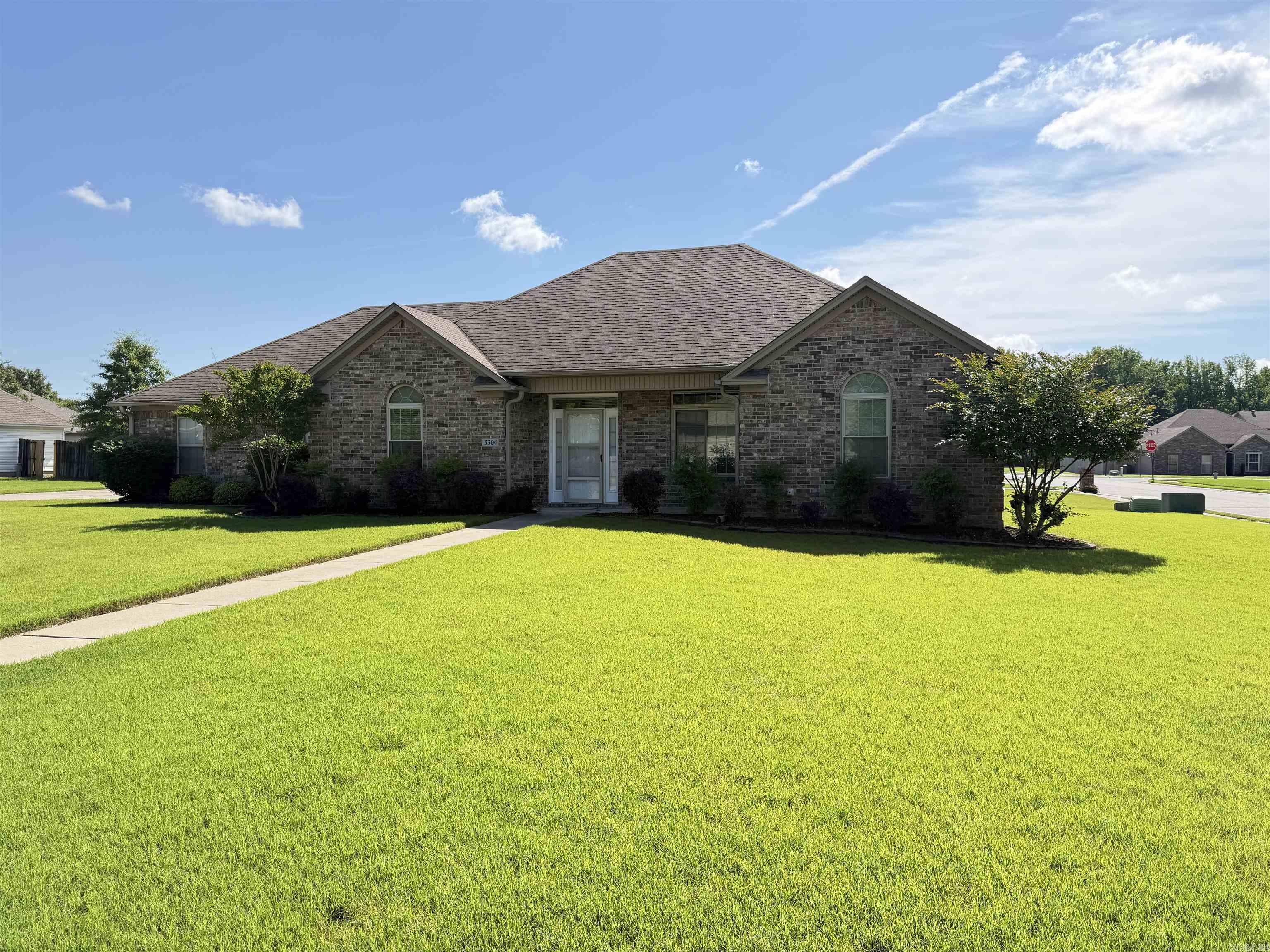 MEADOWLAKE - Residential