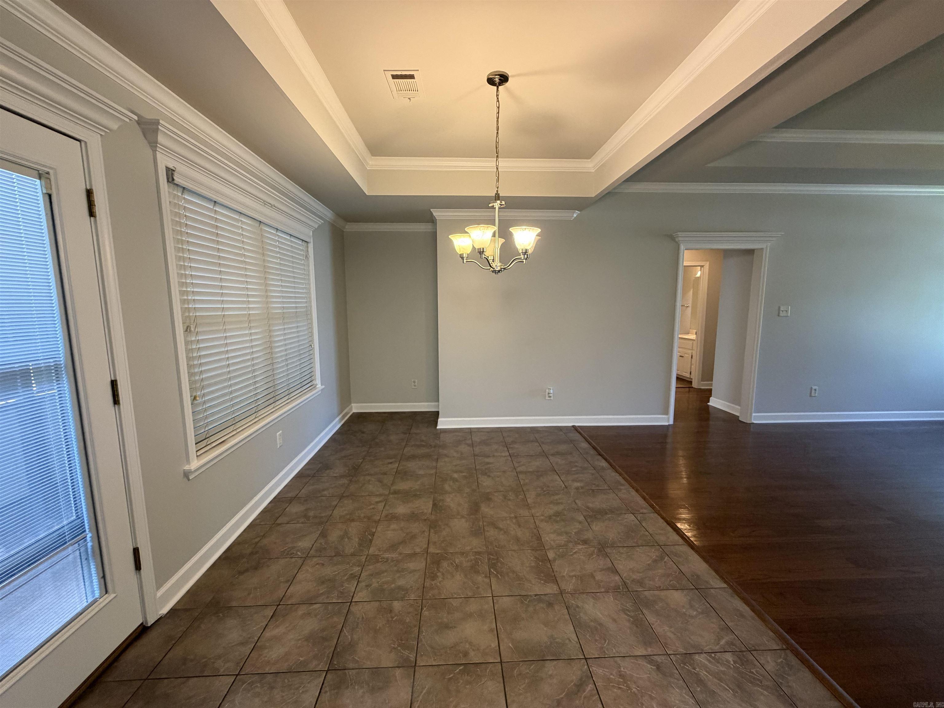 MEADOWLAKE - Residential