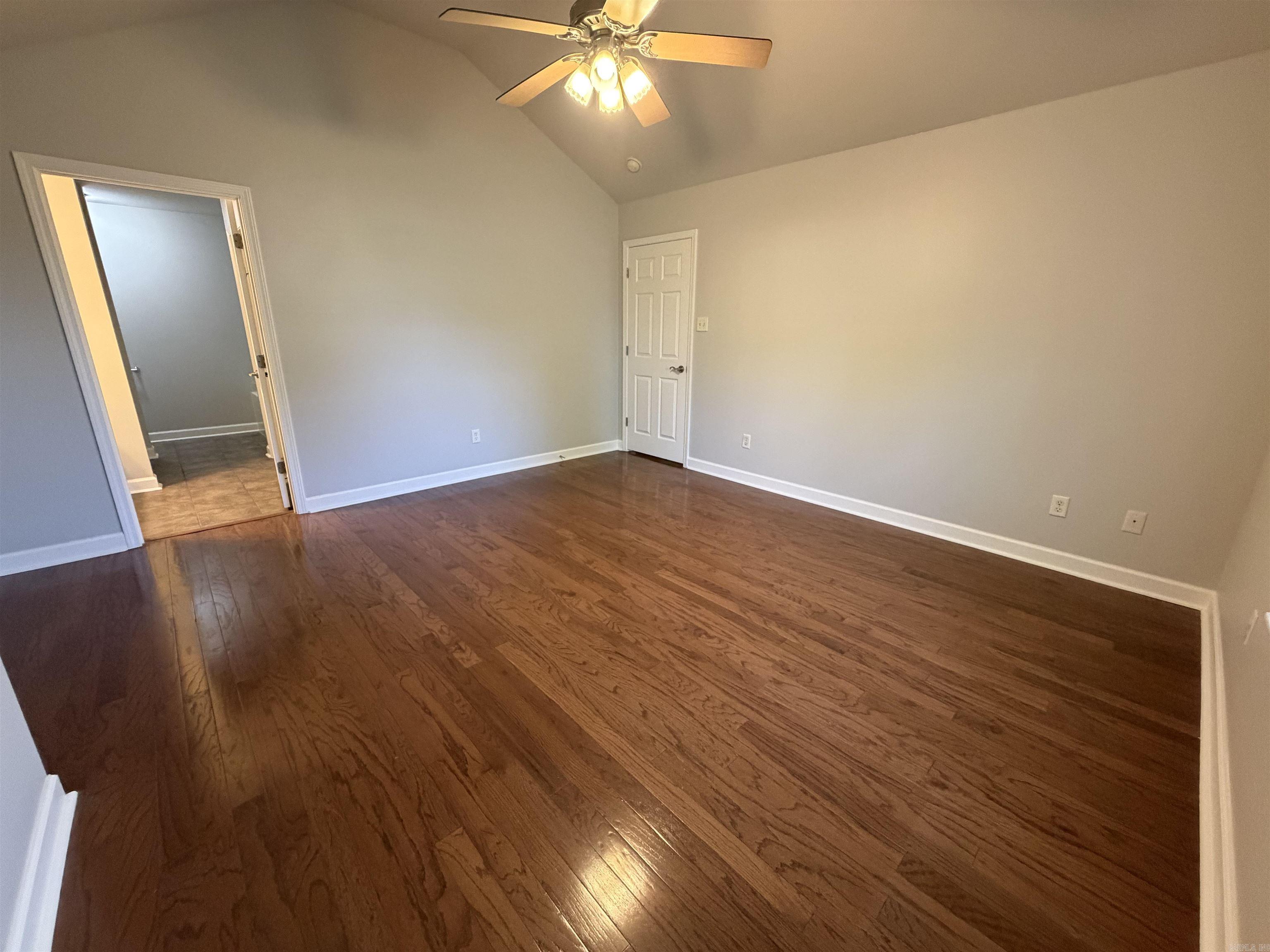 MEADOWLAKE - Residential