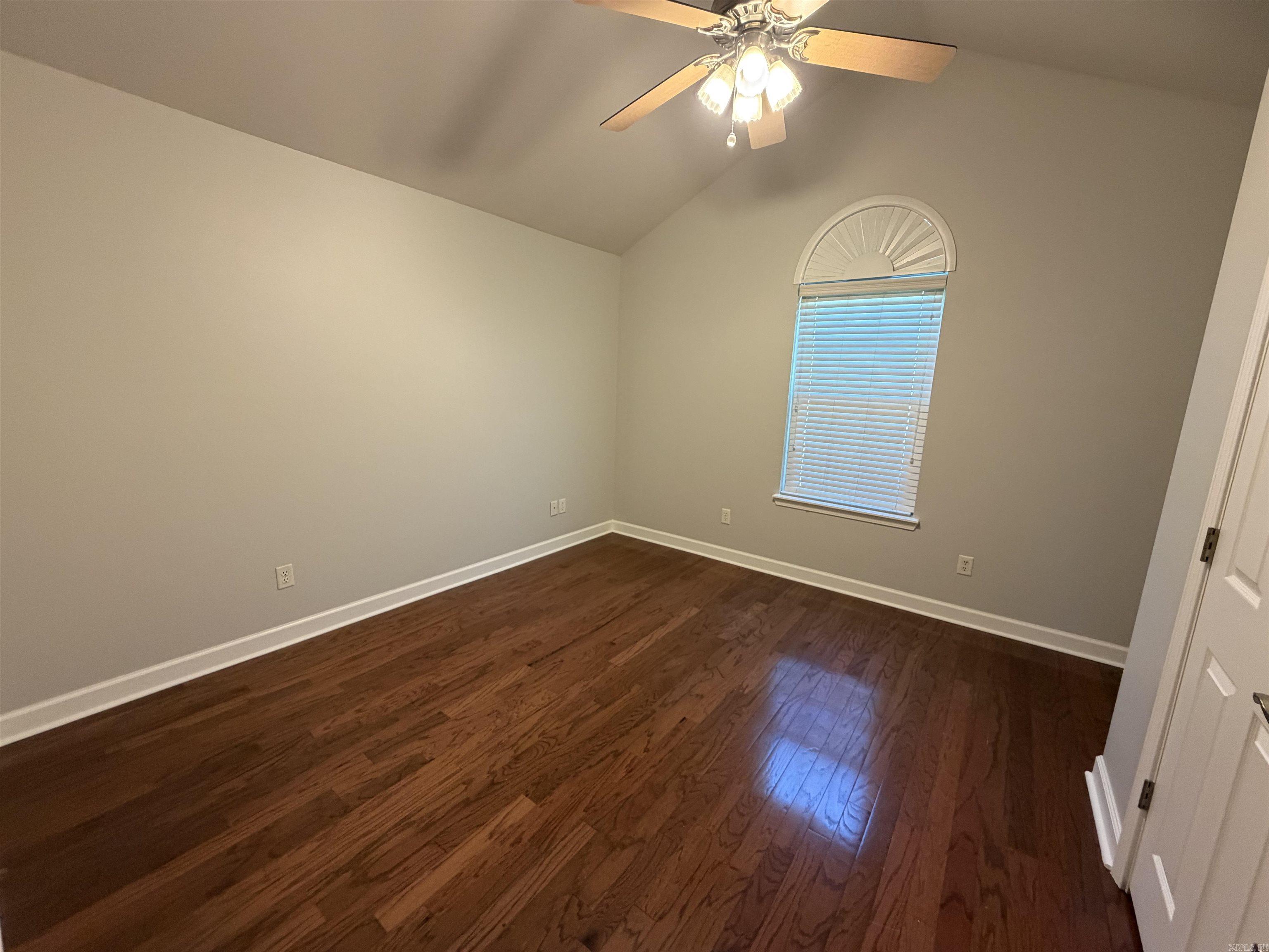 MEADOWLAKE - Residential