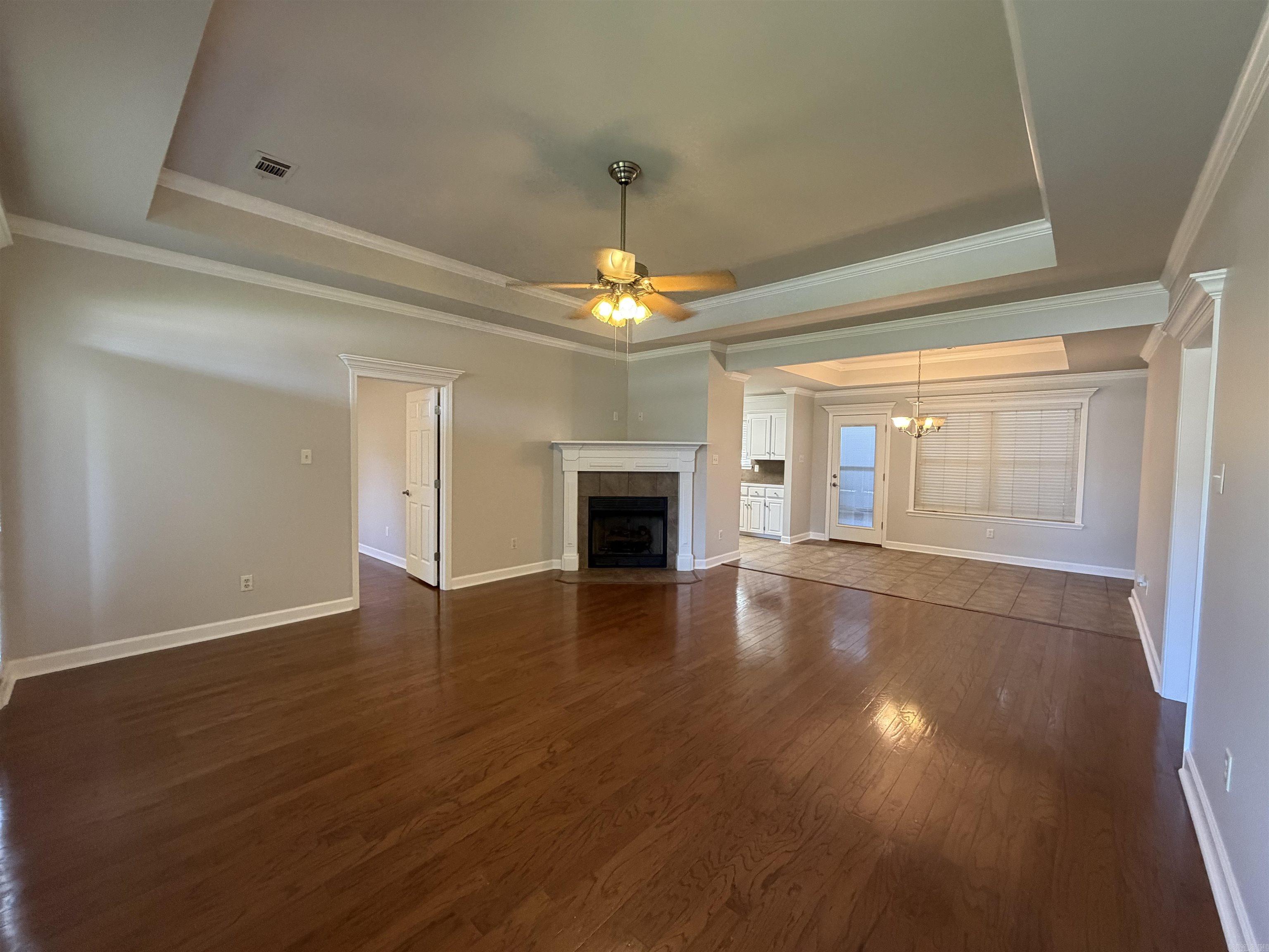MEADOWLAKE - Residential