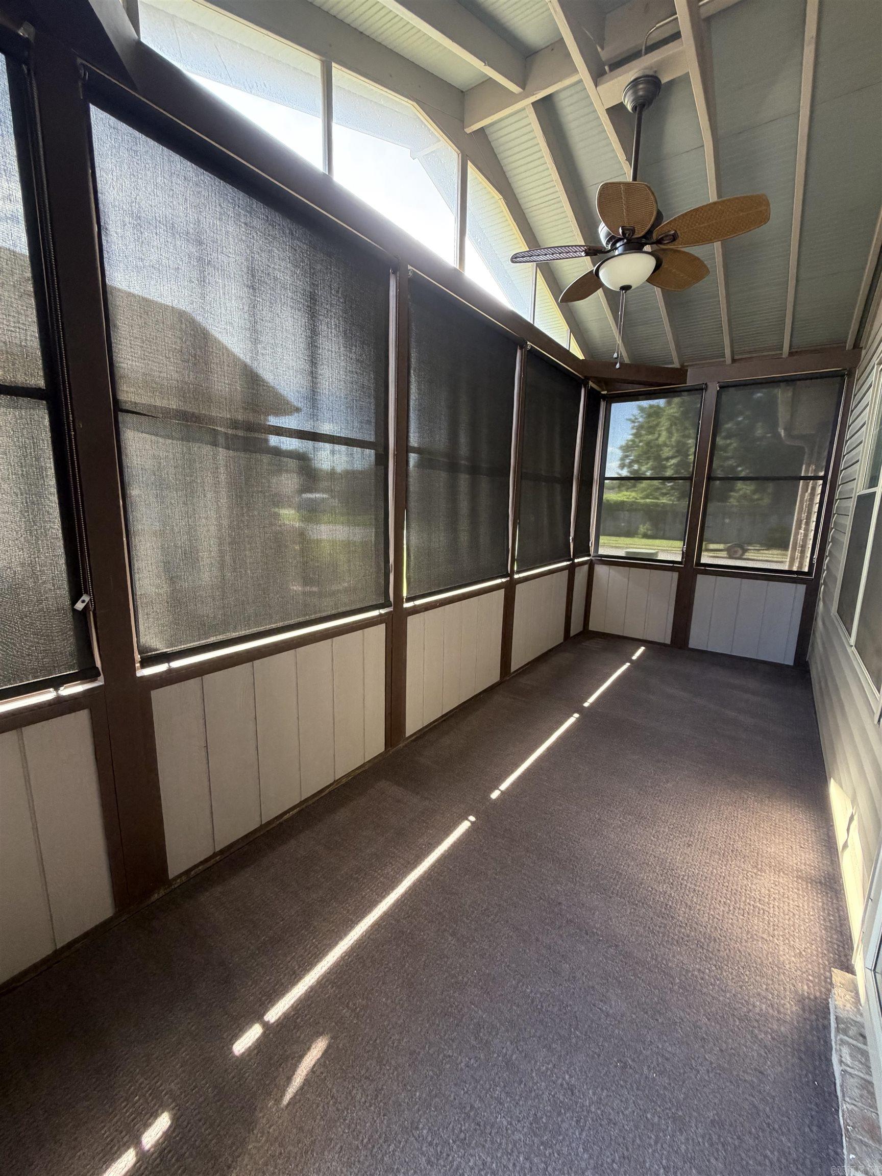 MEADOWLAKE - Residential