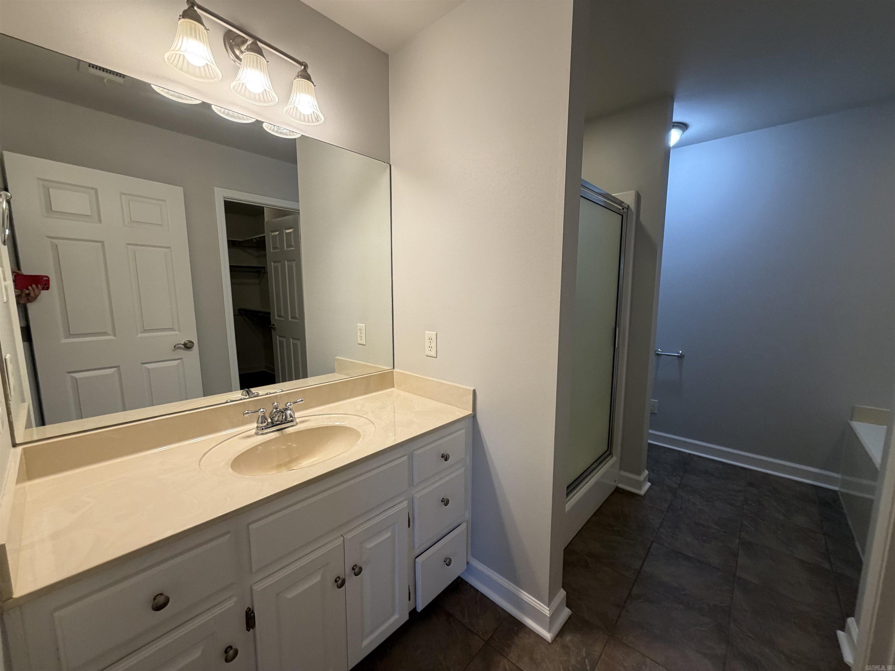 MEADOWLAKE - Residential