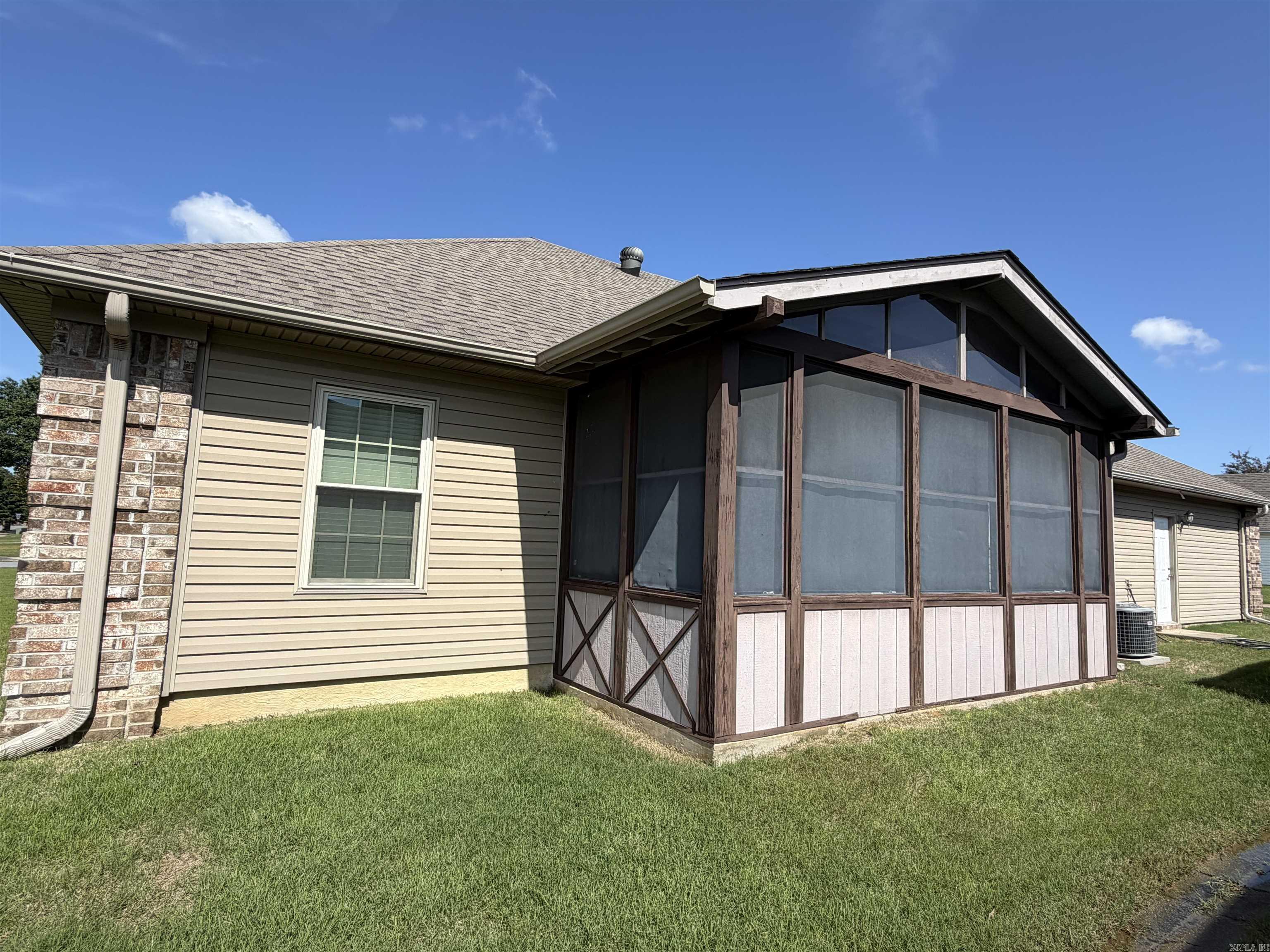MEADOWLAKE - Residential