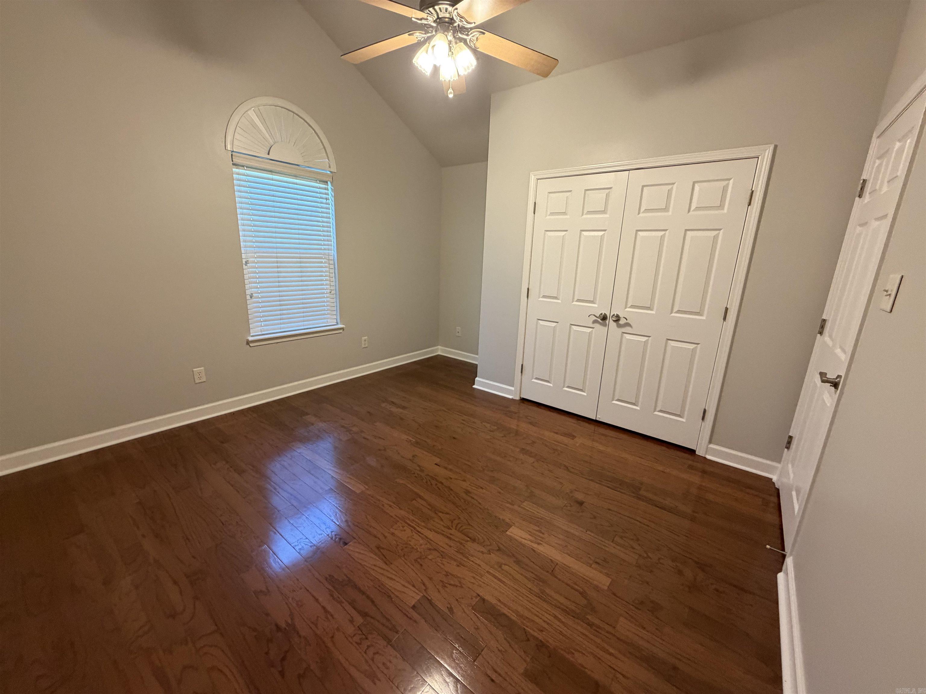MEADOWLAKE - Residential