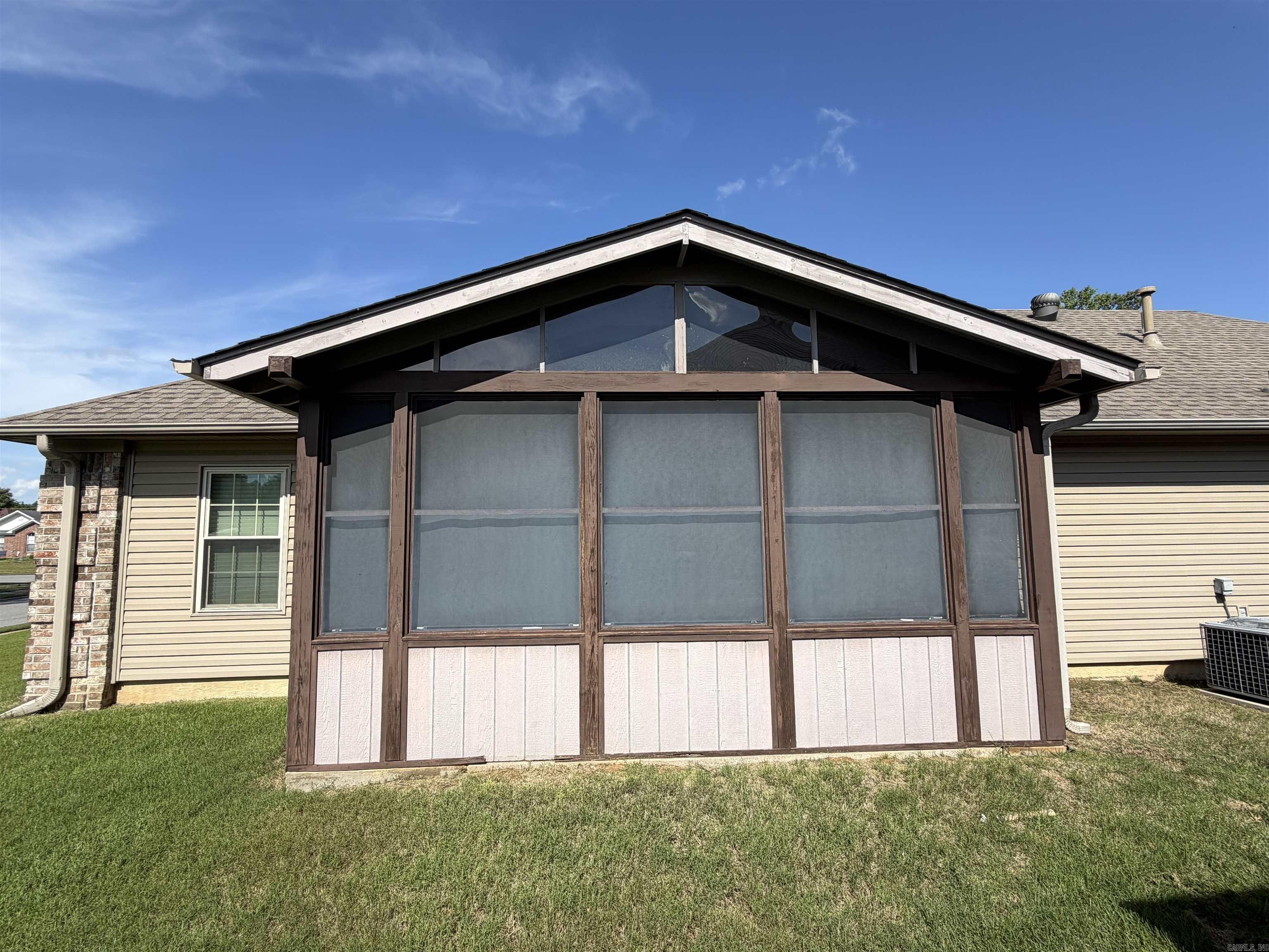 MEADOWLAKE - Residential