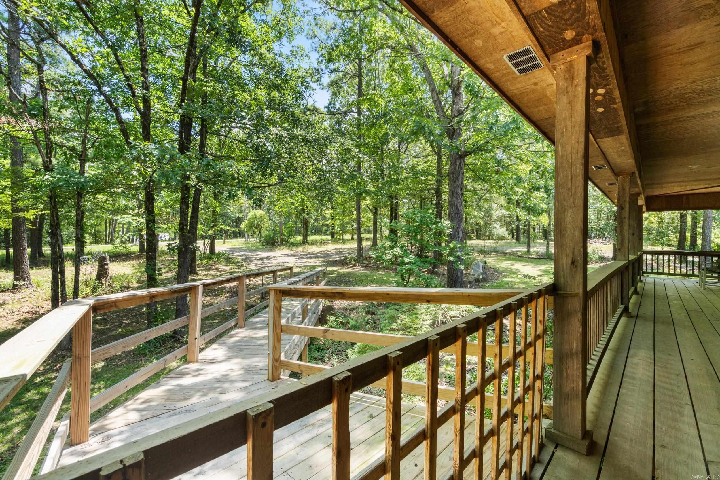 OLD MILL POND ROUND MOUNTAIN - Residential