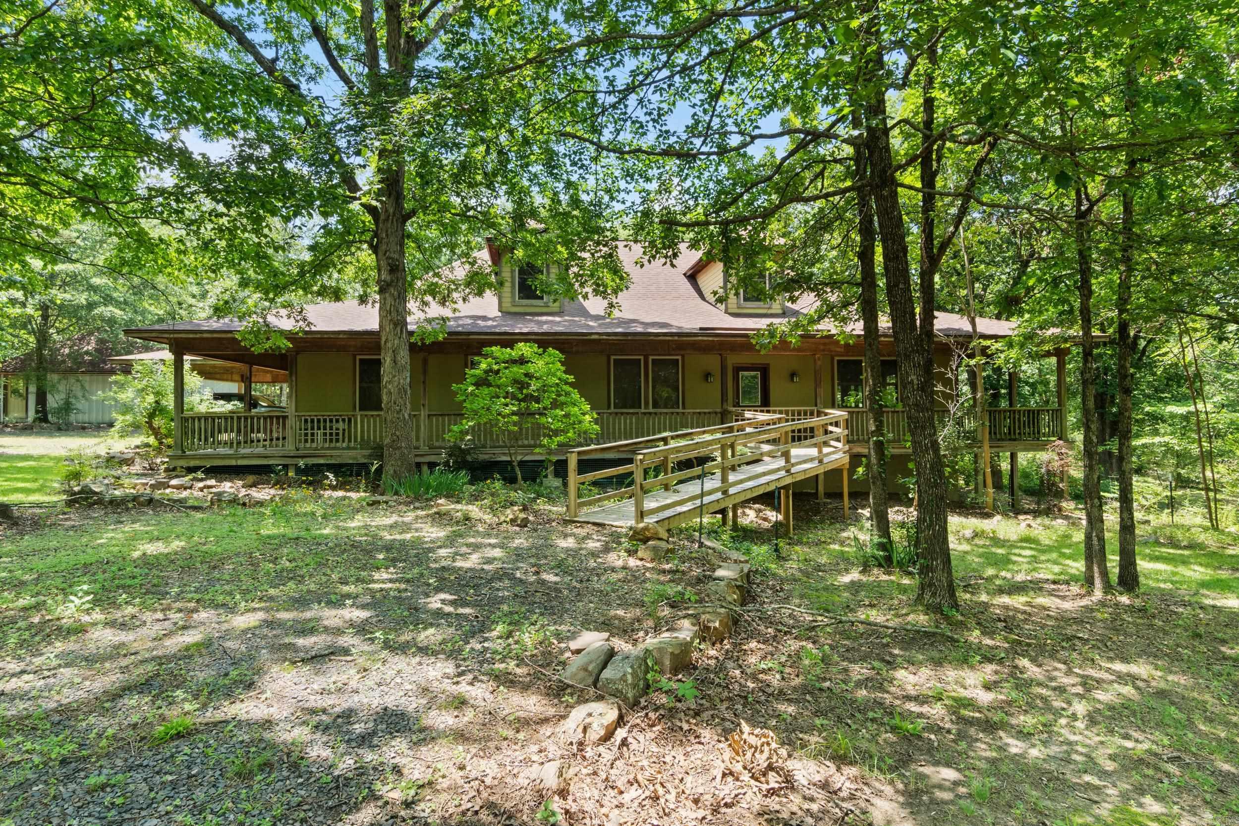OLD MILL POND ROUND MOUNTAIN - Residential