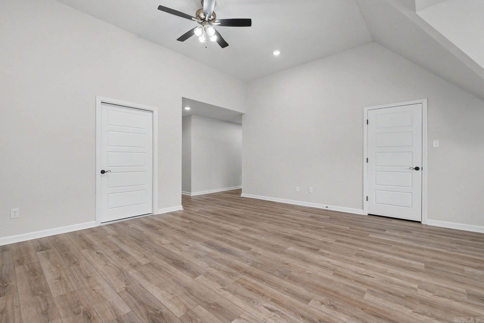 THE WOODS OF HURRICANE LAKE ESTA - Residential