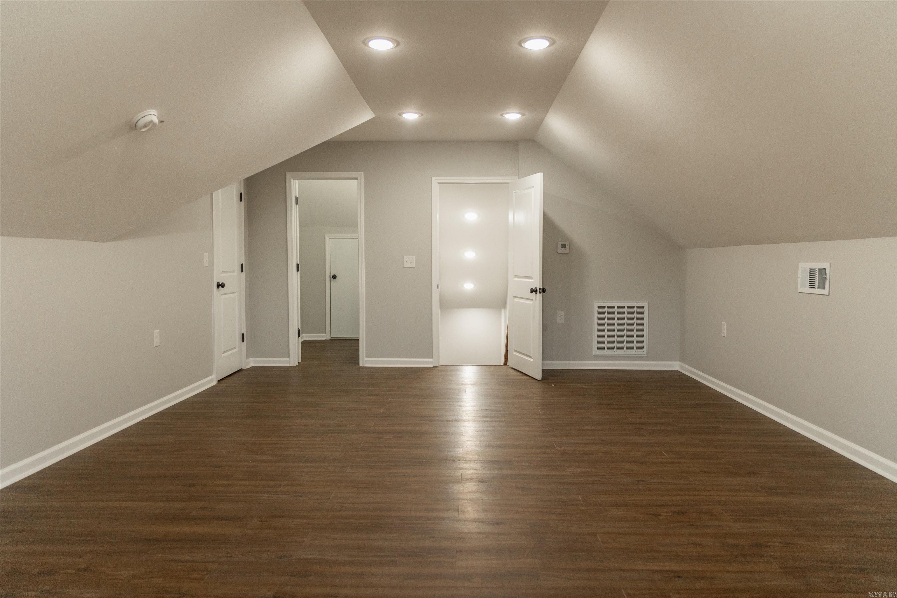 LITTLE RED RIVER ESTATES - Residential