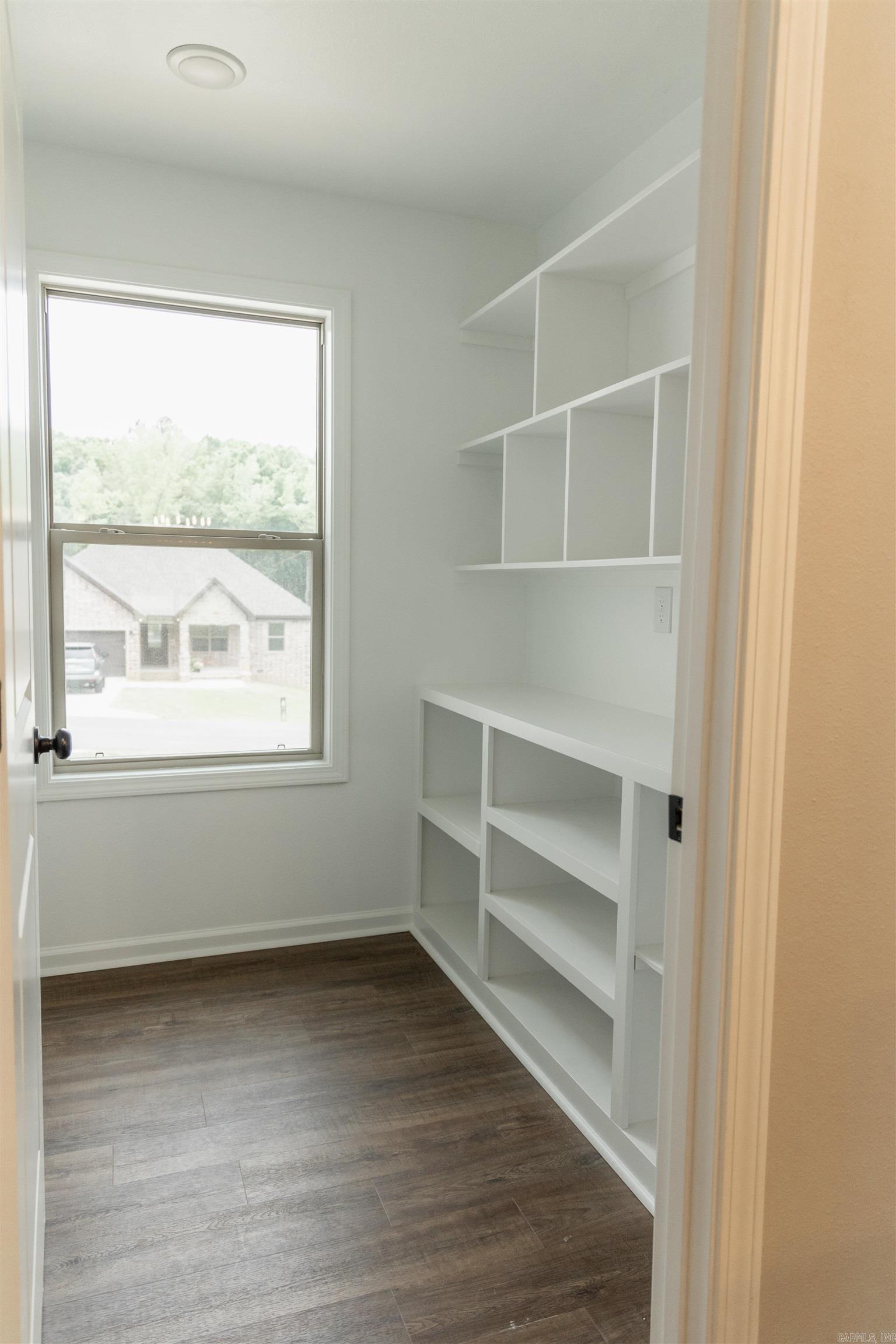 LITTLE RED RIVER ESTATES - Residential