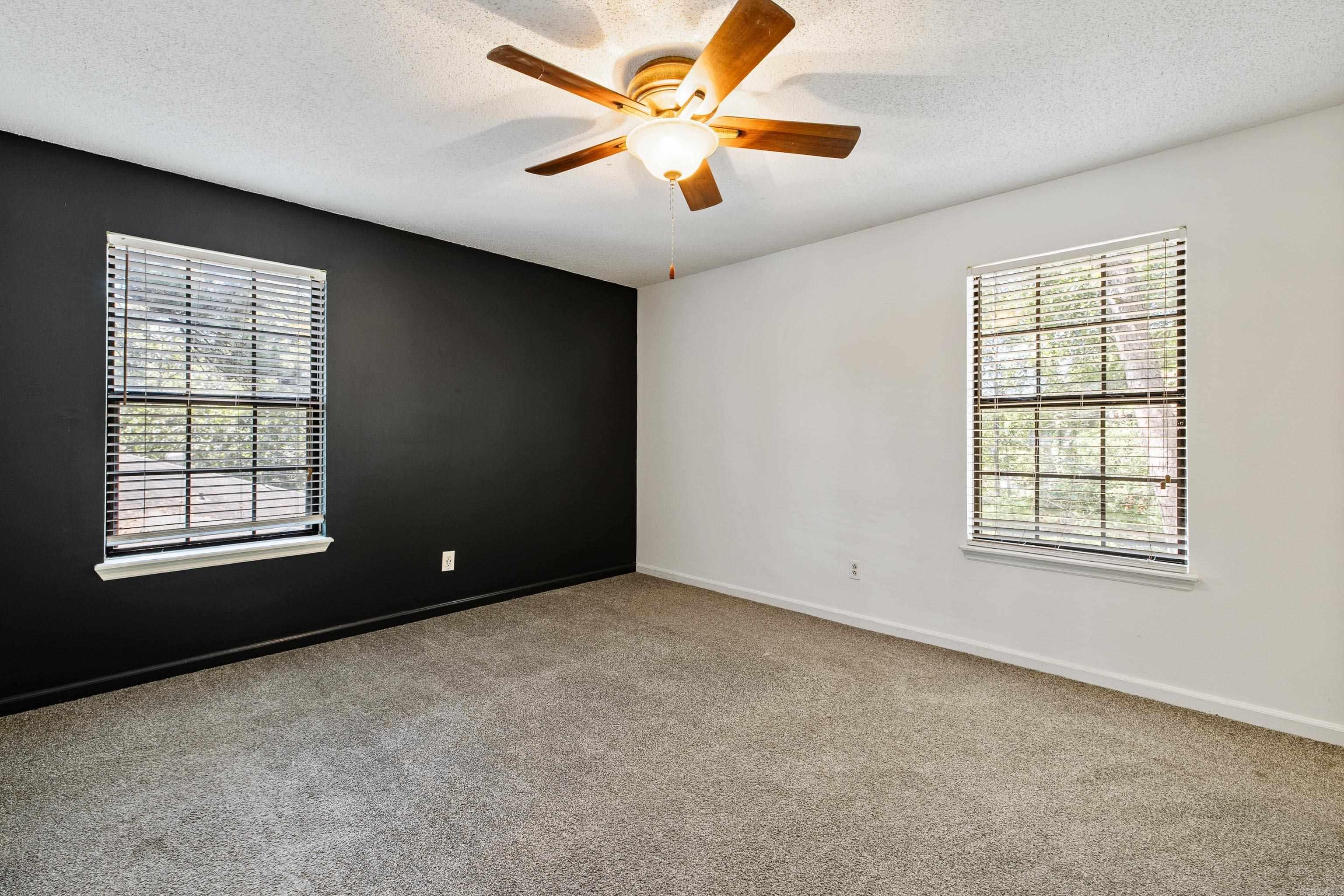 PLEASANT VIEW - Residential