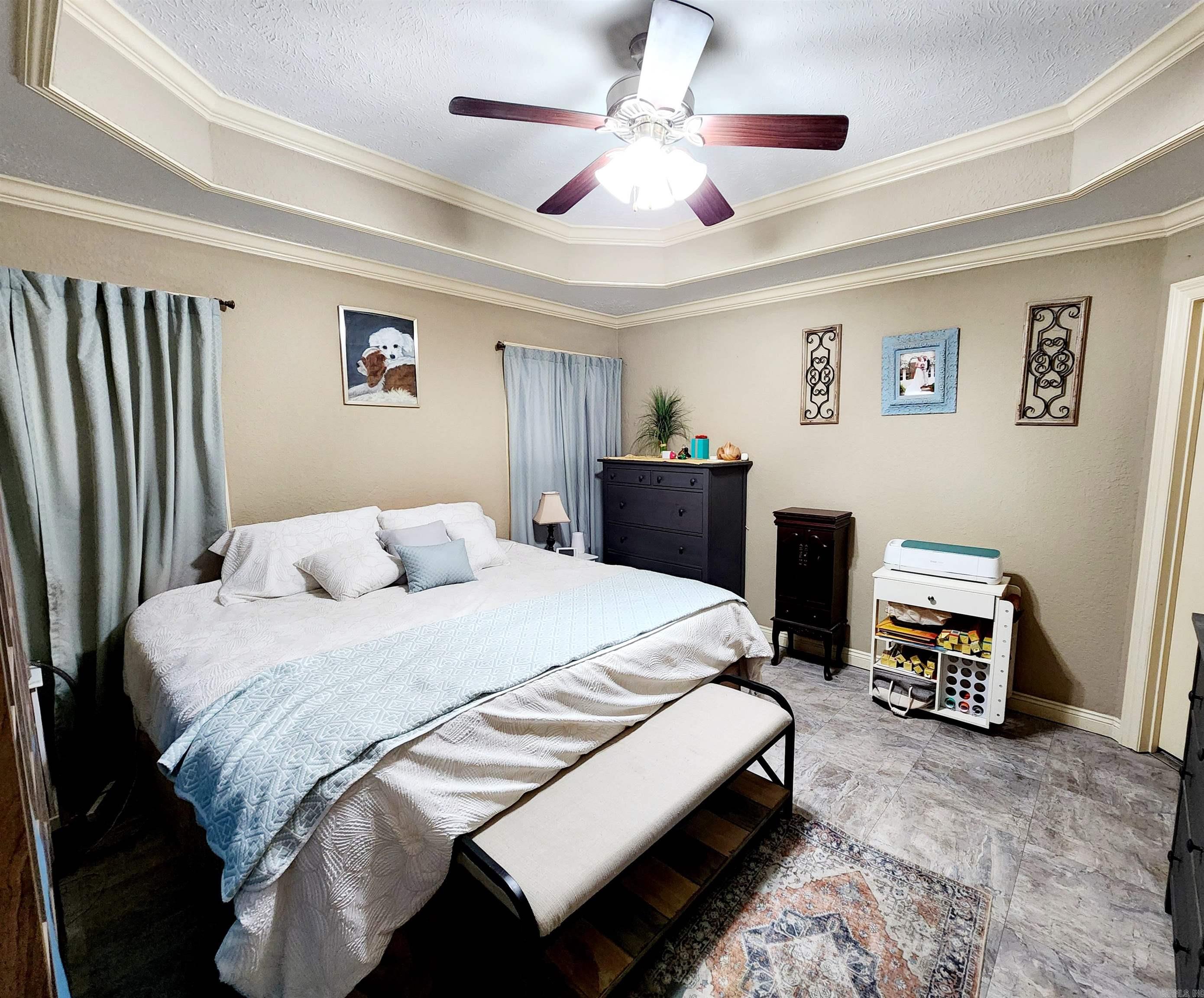 STONEHENGE PLACE - Residential