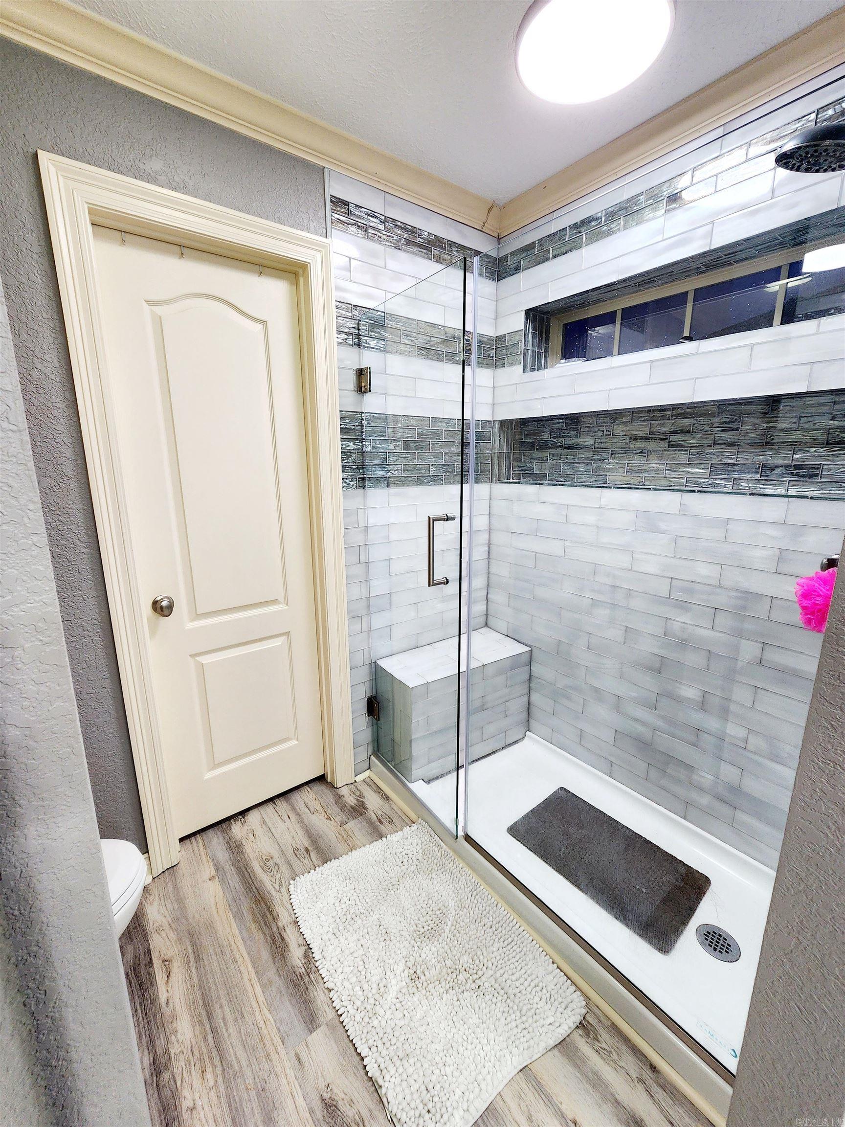 STONEHENGE PLACE - Residential