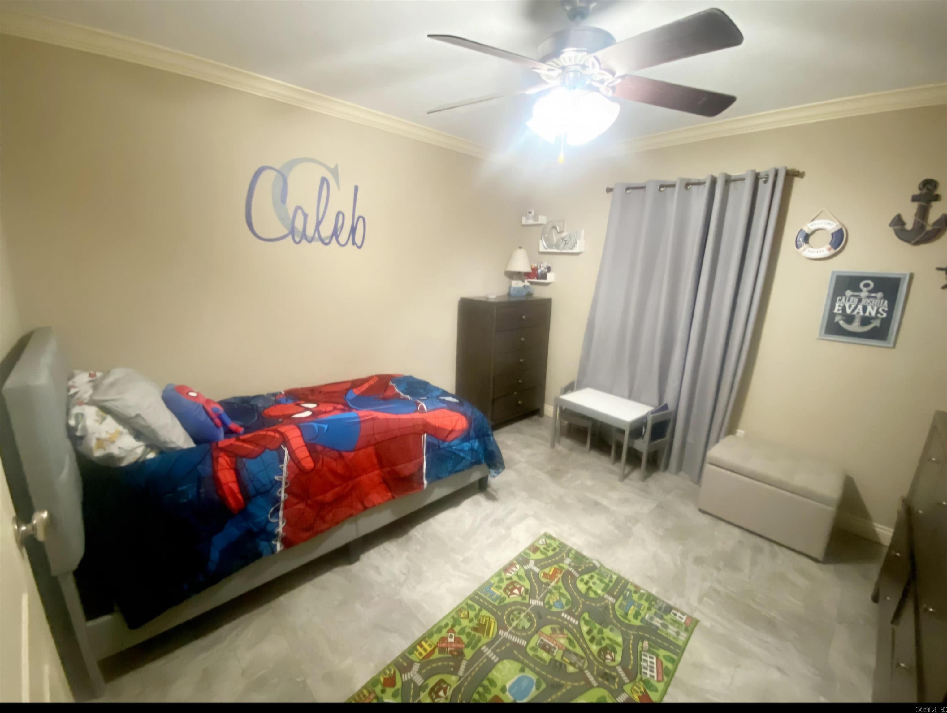 STONEHENGE PLACE - Residential