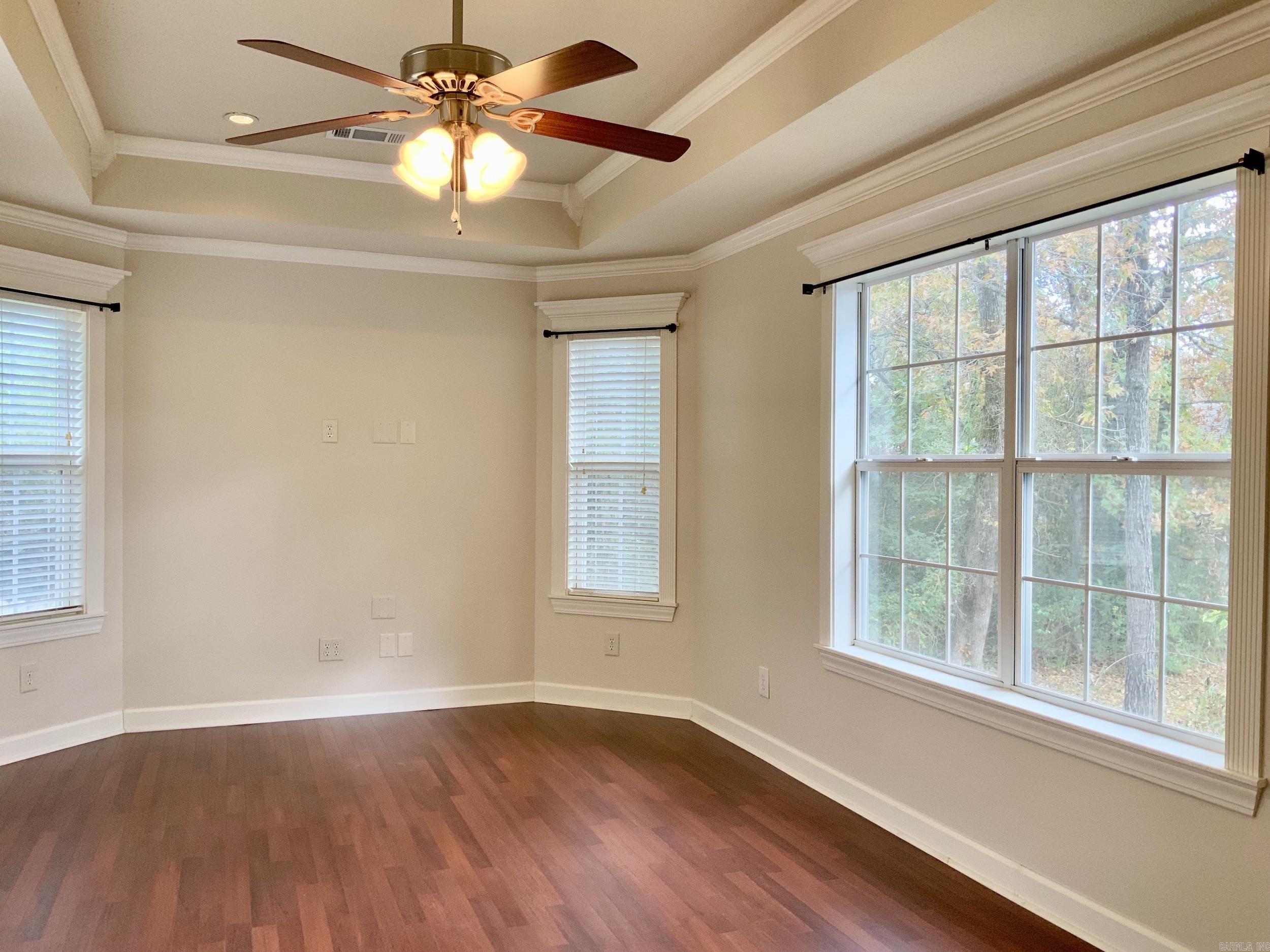 Girard - Residential