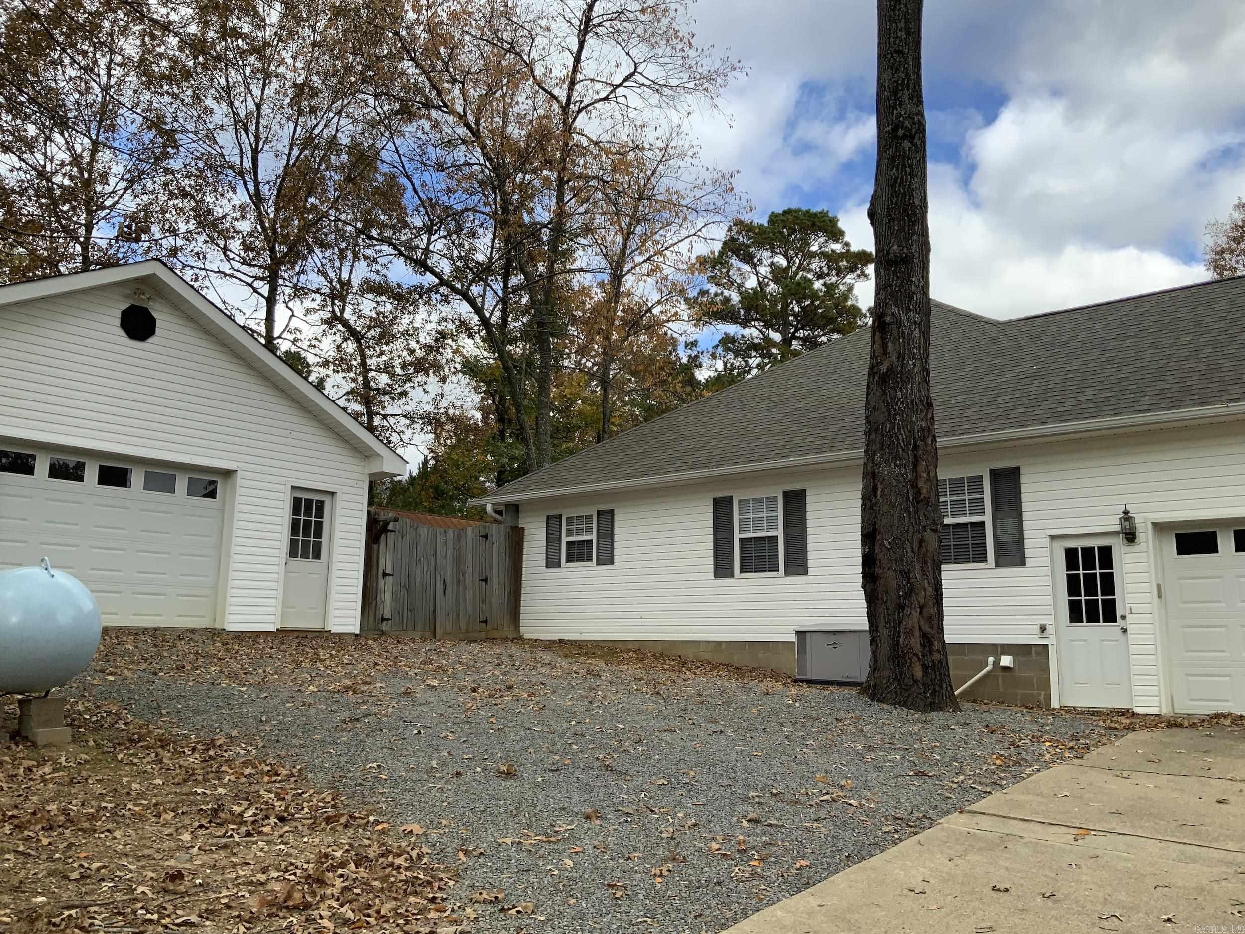 Girard - Residential