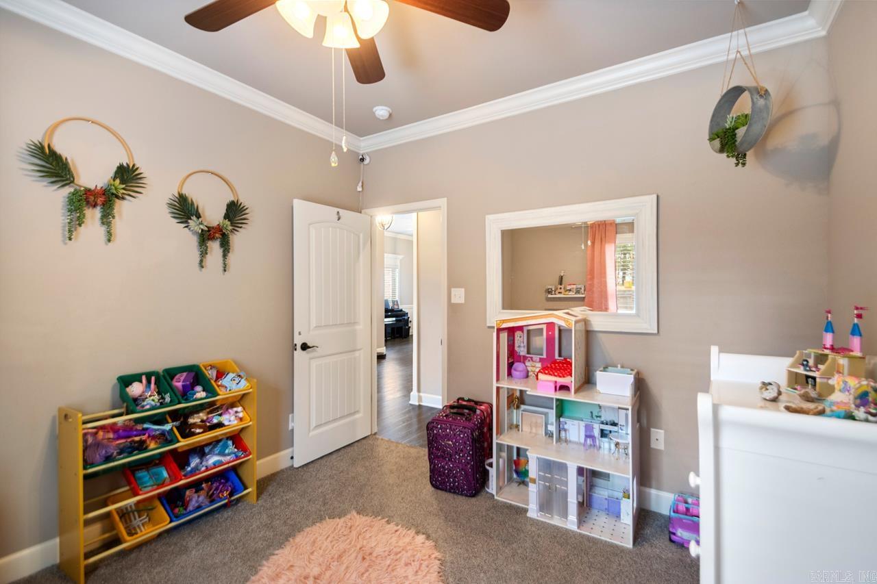 Pinewood Estates - Residential