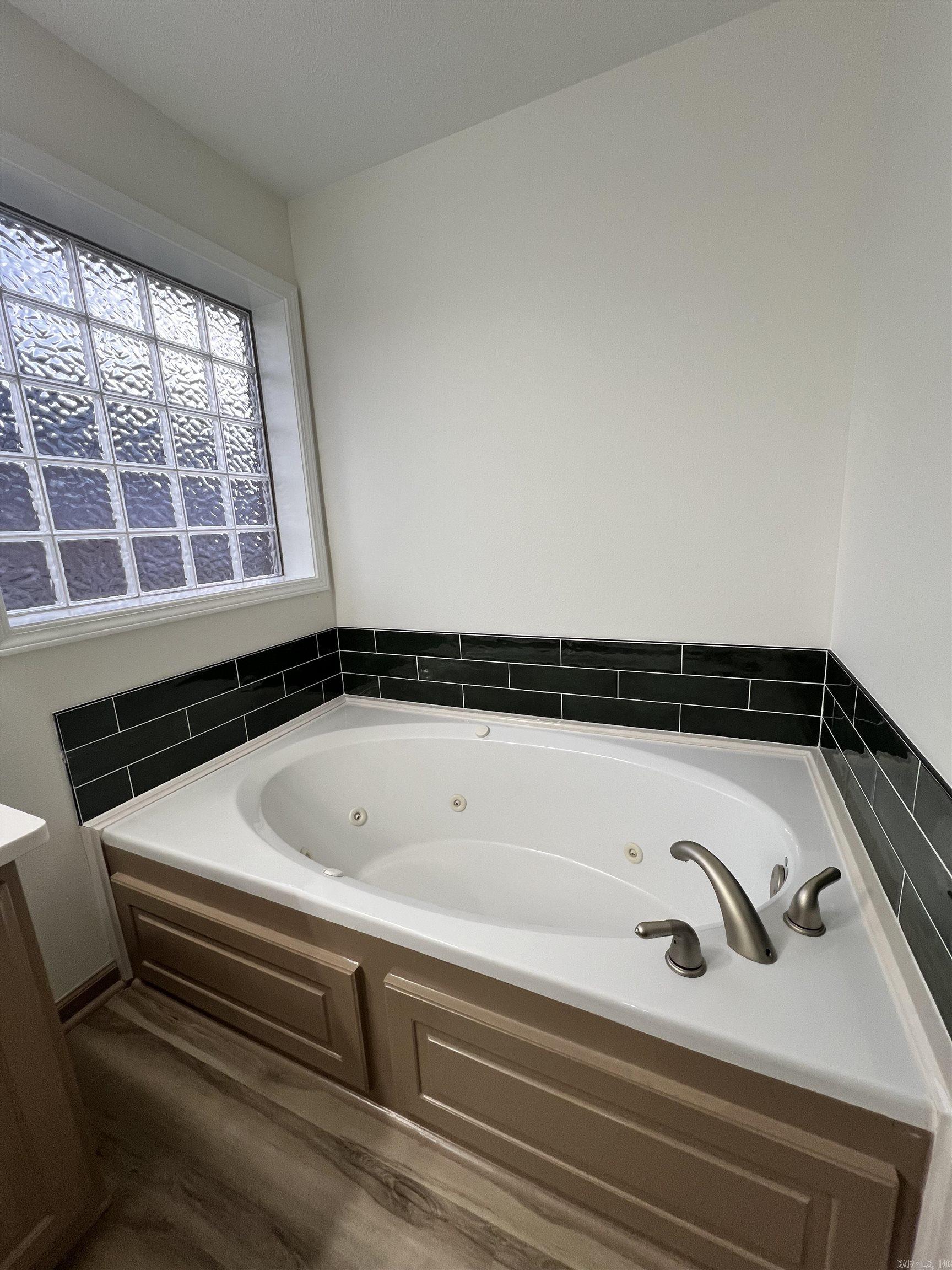 VALLEY ELMS S/D - Residential