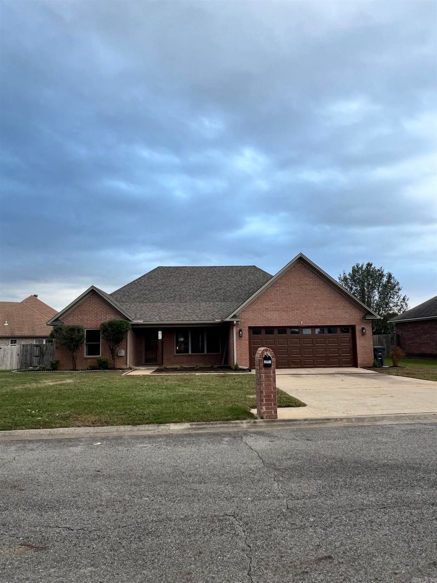 Completely remodeled and move in ready home on the West side of town!  Fresh paint, new luxury vinyl flooring, fixtures, appliances, tile shower, quartz countertops, landscape & so much more. Call today for your tour.