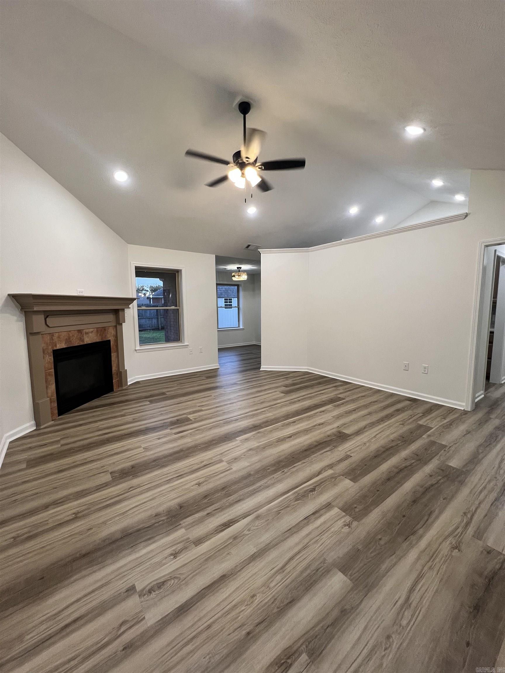 VALLEY ELMS S/D - Residential