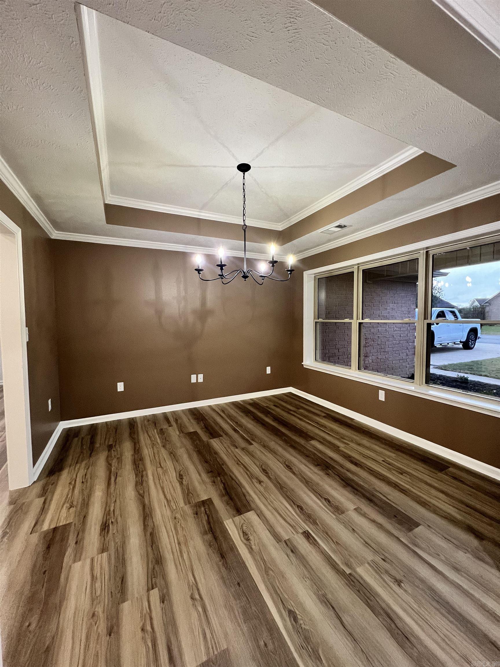 VALLEY ELMS S/D - Residential