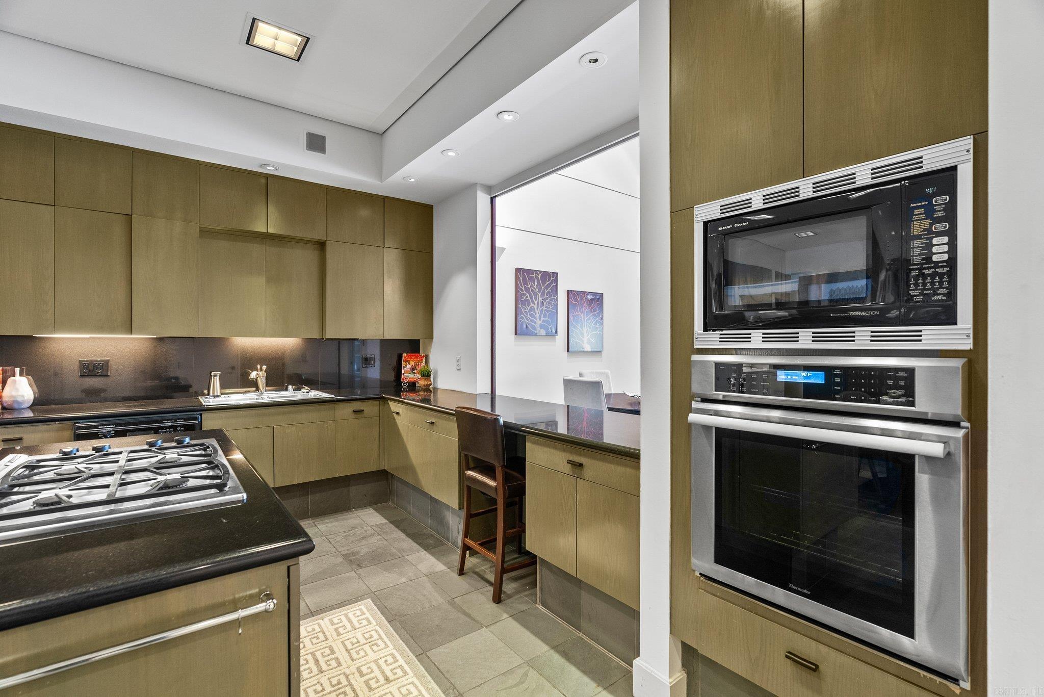 RIVERBEND HPR - Residential