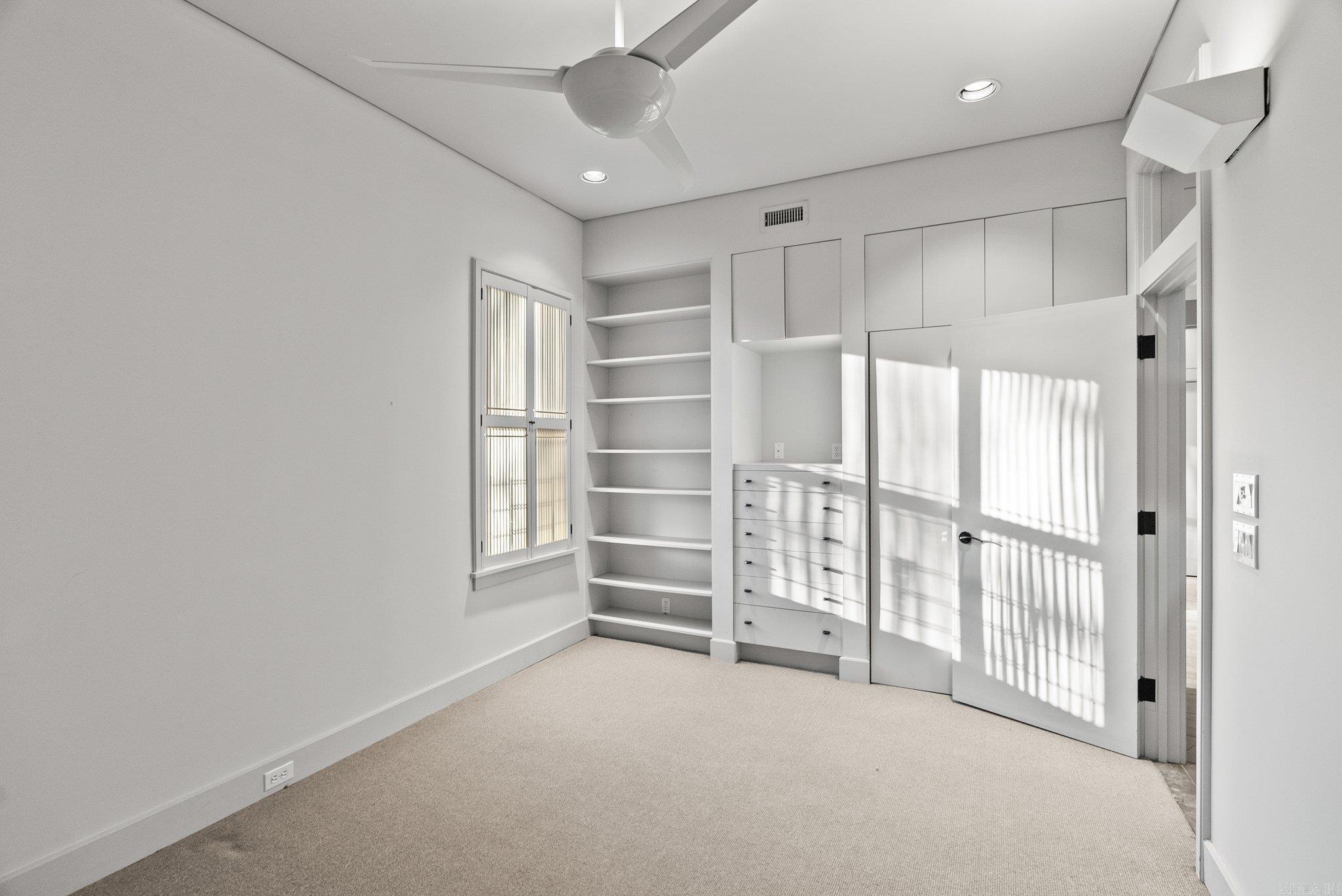 RIVERBEND HPR - Residential