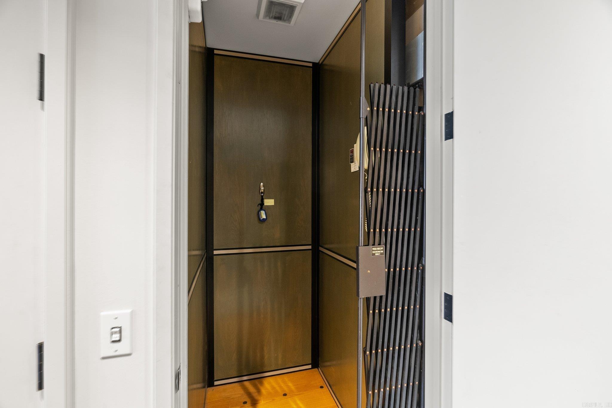 RIVERBEND HPR - Residential