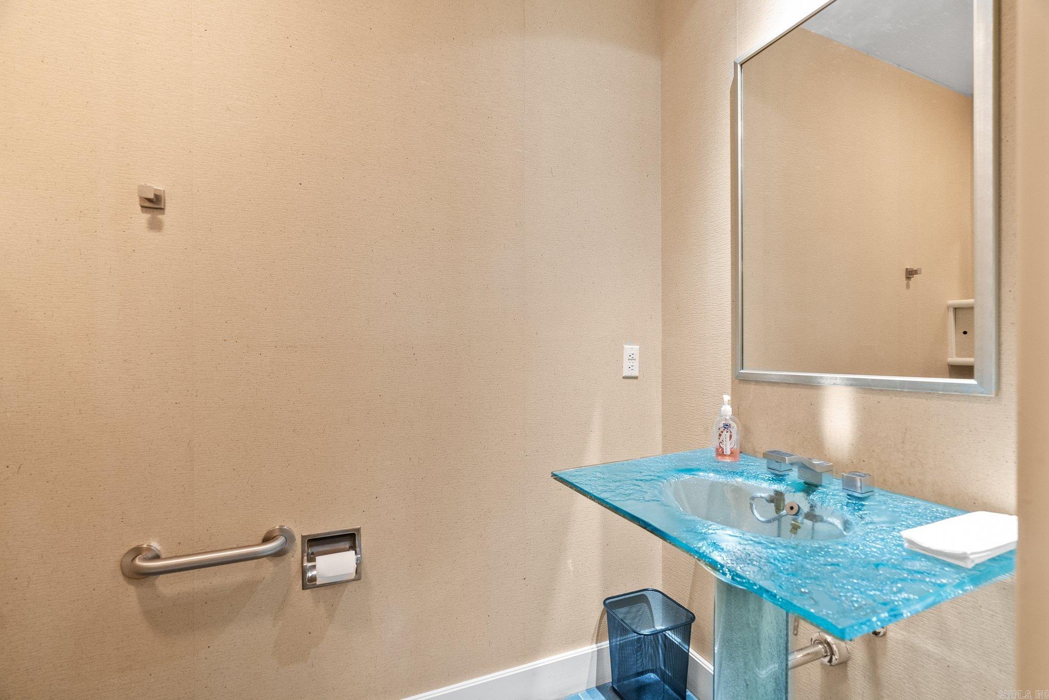 RIVERBEND HPR - Residential