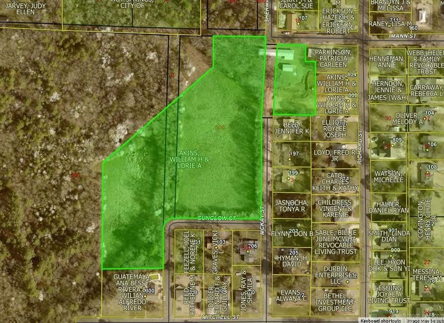 Approx 7.85 acres off of Richard ST/ McKay St.  Has Barn/storage on property