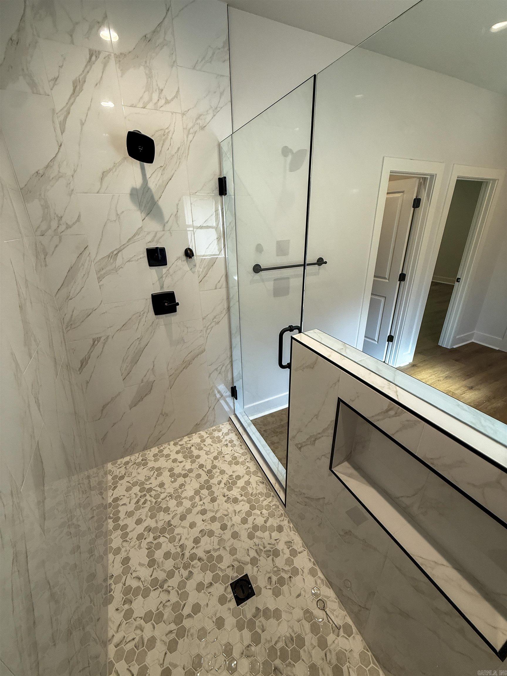 FOXWOOD GARDENS - Residential