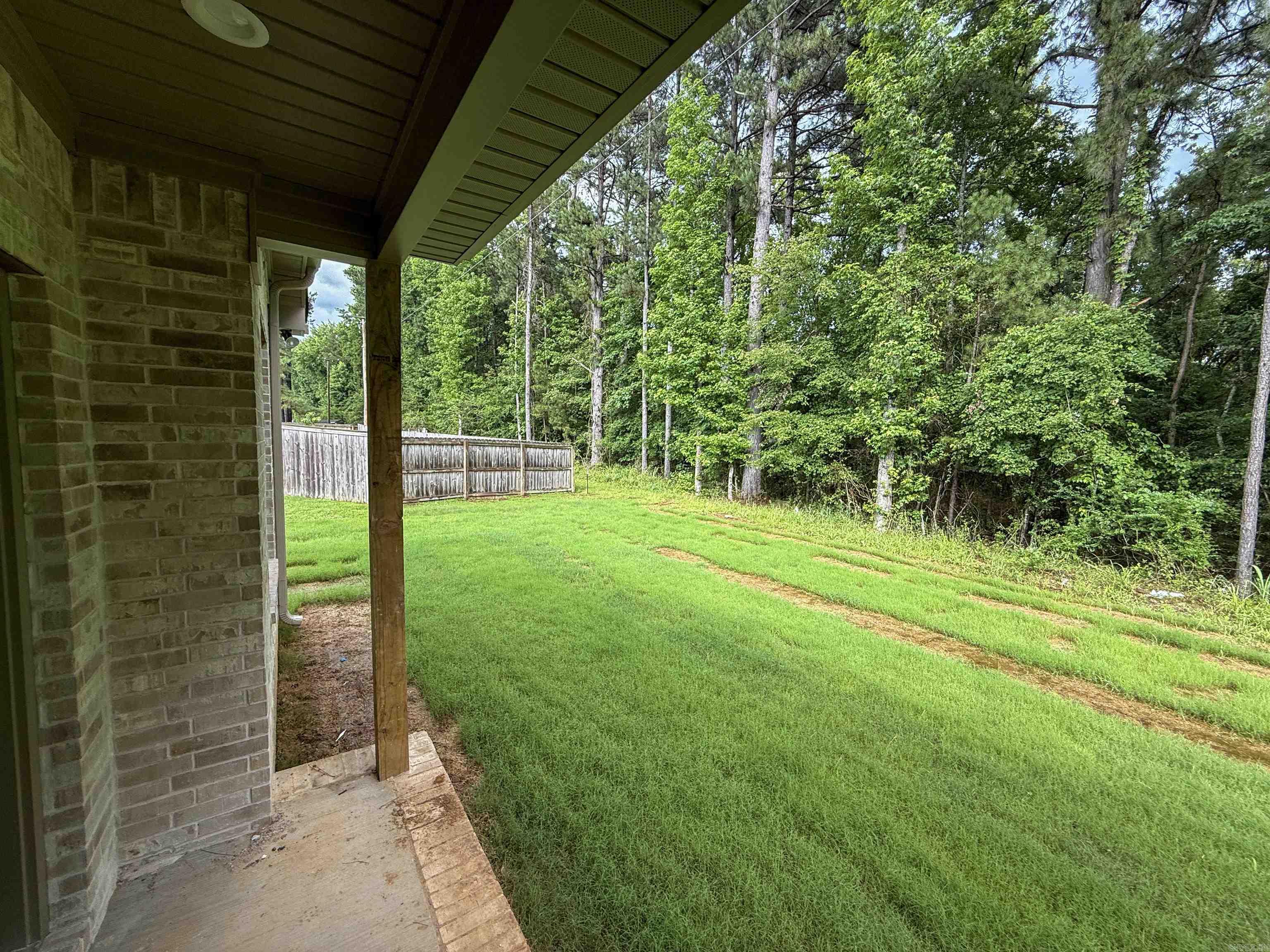 FOXWOOD GARDENS - Residential