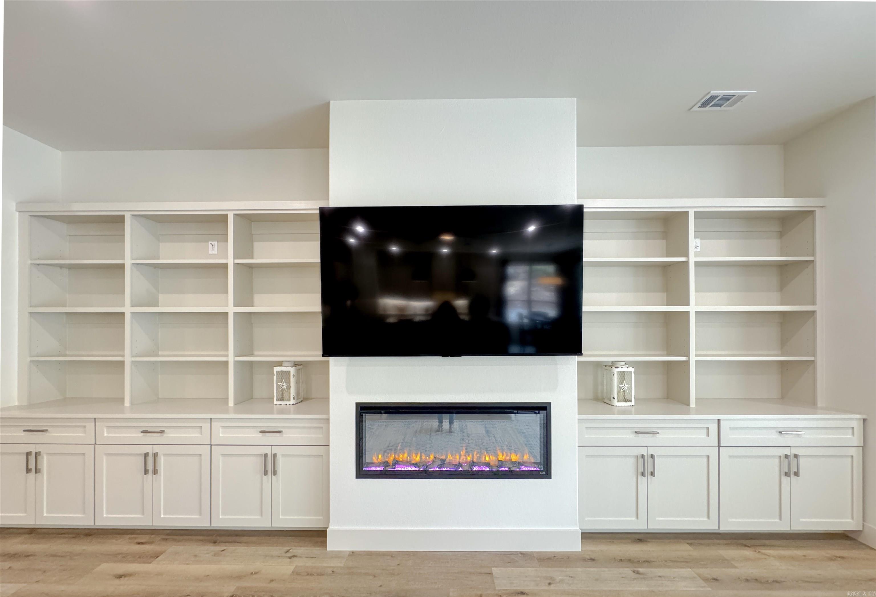 SAN PABLO - Residential