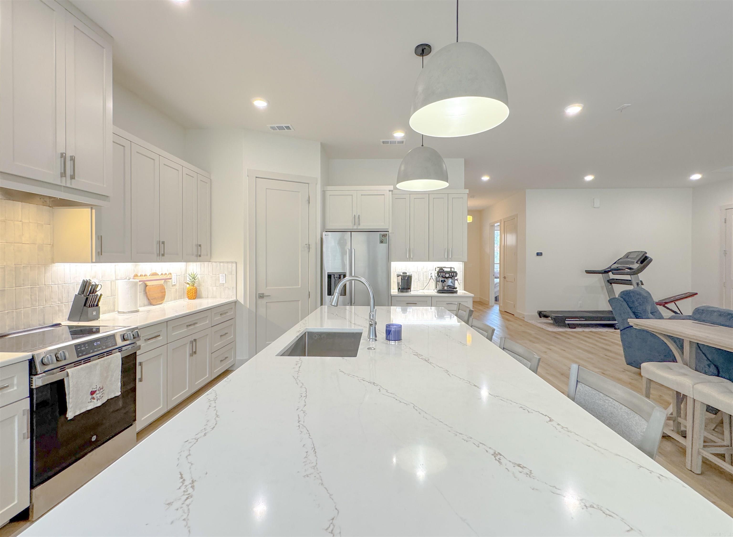 SAN PABLO - Residential