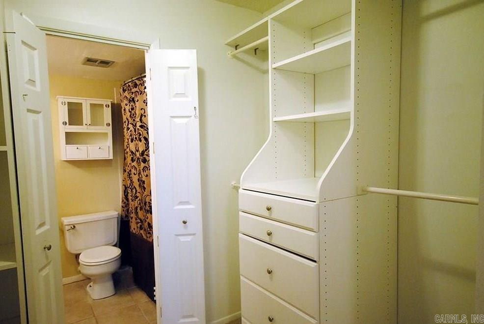 Pleasantwood Condominiums - Residential Lease