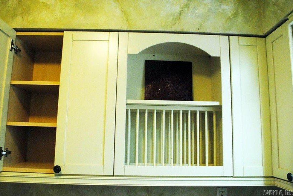 Pleasantwood Condominiums - Residential Lease