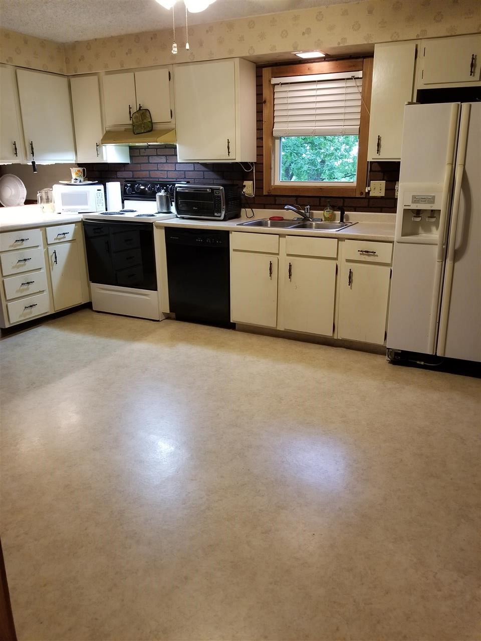 TIMBER LAKE - Residential