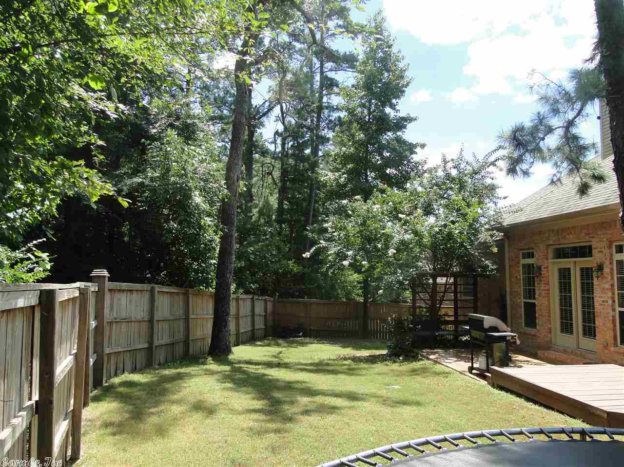 WOODLANDS EDGE - Residential